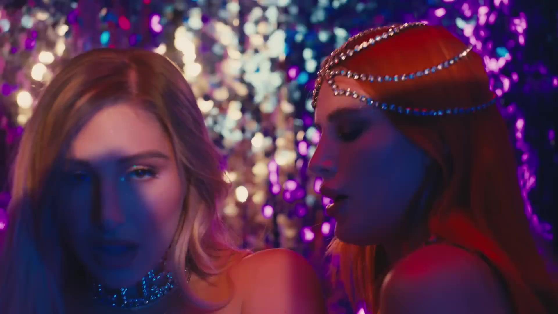 BellaJuicyJ_InYou_MV_BTD_354.jpg