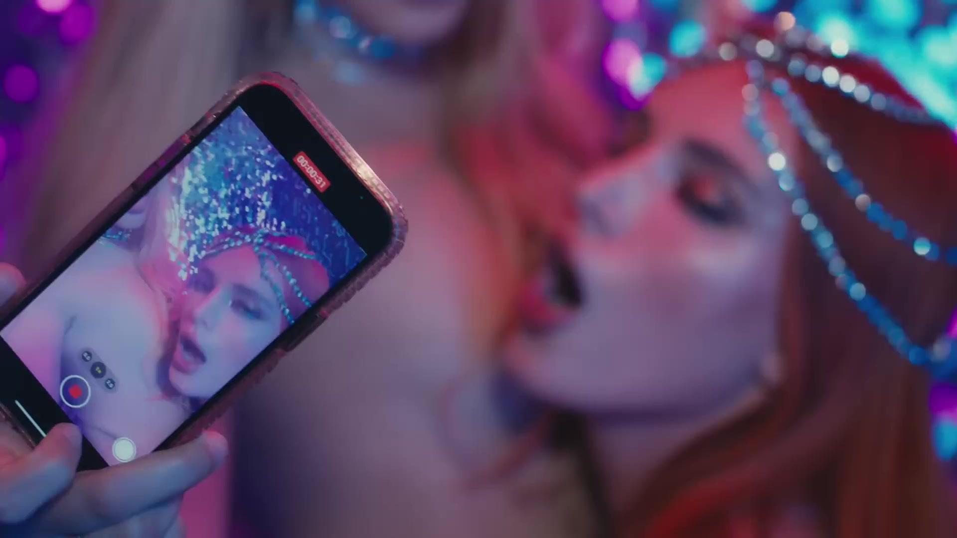 BellaJuicyJ_InYou_MV_BTD_501.jpg BellaJuicyJ_InYou_MV_BTD_501.jpg