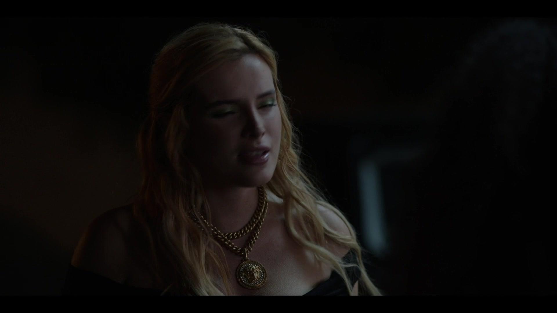 BellaScenes_AHS_2x03_BTD_0908.jpg BellaScenes_AHS_2x03_BTD_0908.jpg