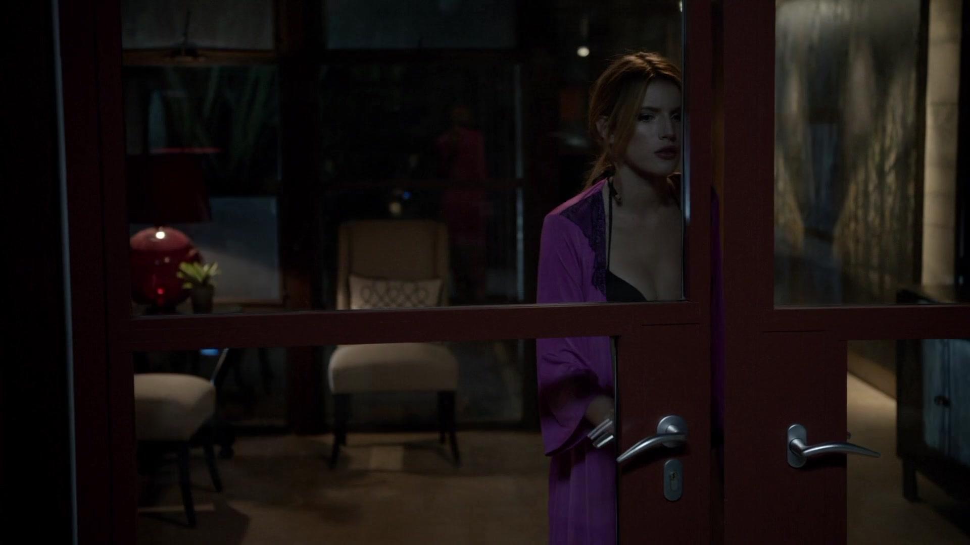BellaScenes_ScreamTVSeries_1x01_BTD_406.jpg