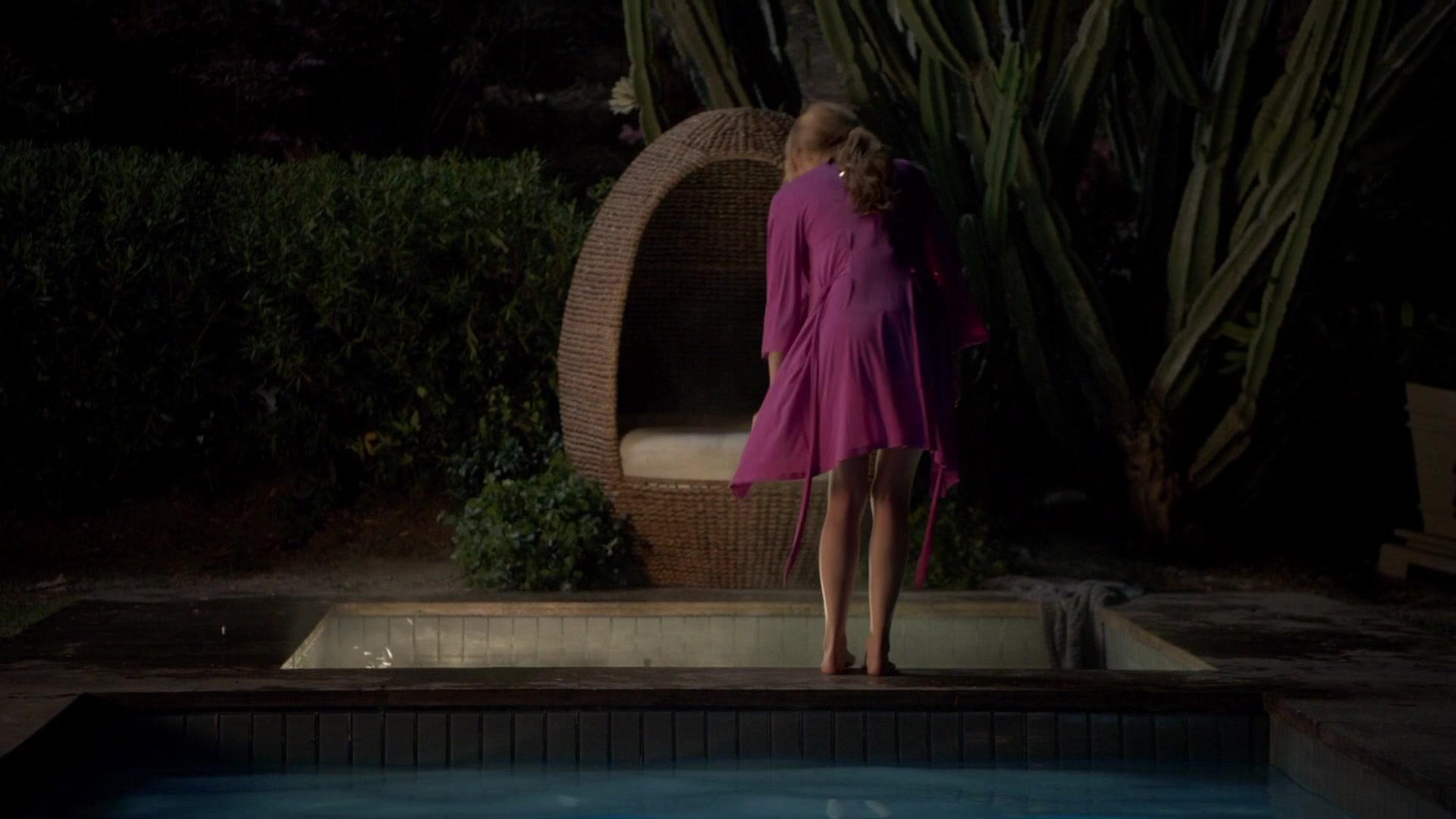 BellaScenes_ScreamTVSeries_1x01_BTD_590.jpg