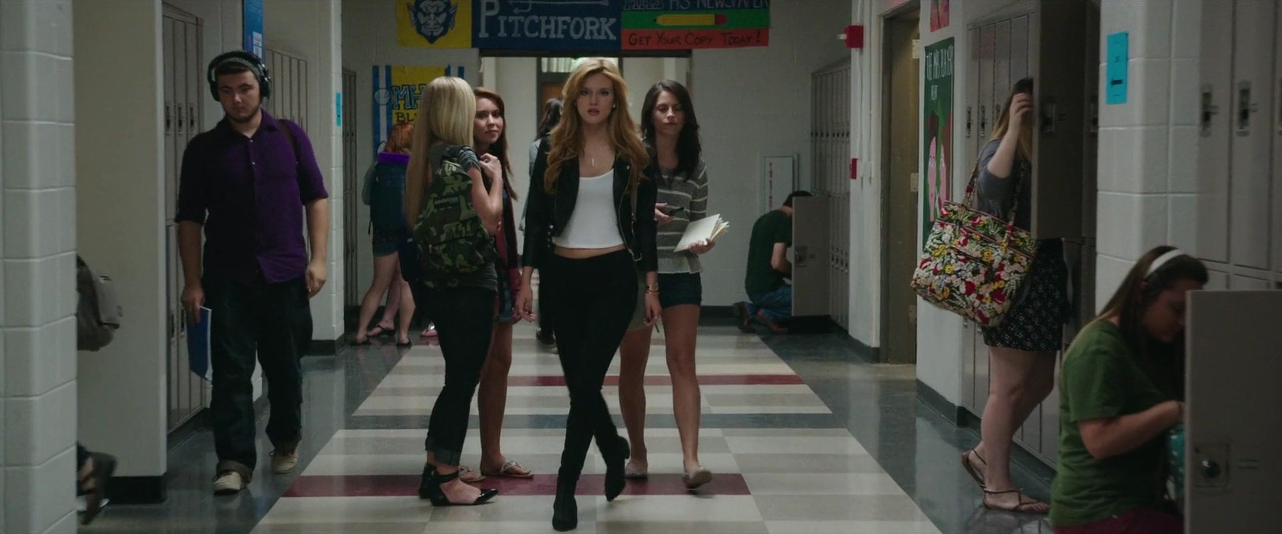 BellaScenes_TheDuff_BTD_0019.jpg BellaScenes_TheDuff_BTD_0019.jpg