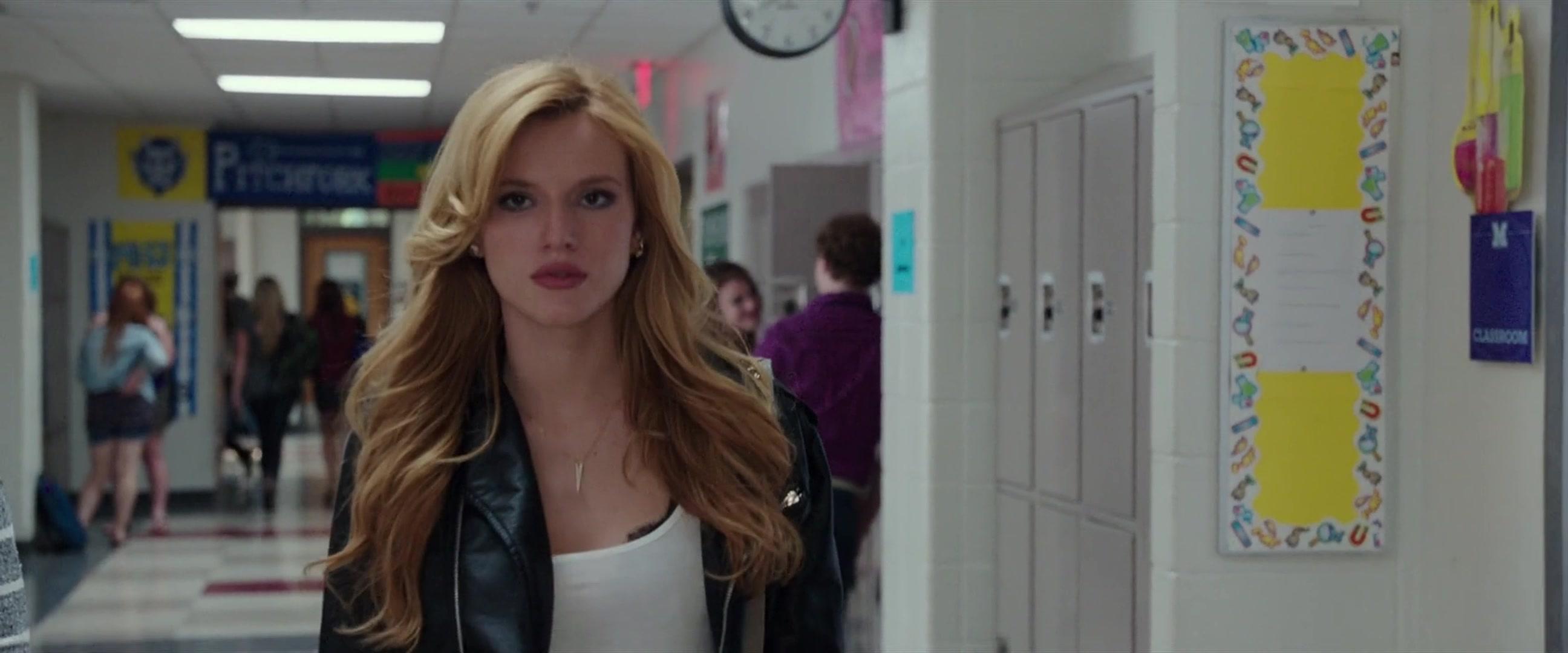 BellaScenes_TheDuff_BTD_0160.jpg BellaScenes_TheDuff_BTD_0160.jpg