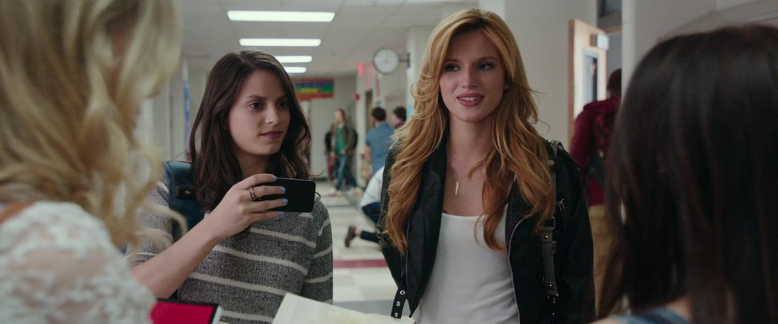 BellaScenes_TheDuff_BTD_0207.jpg BellaScenes_TheDuff_BTD_0207.jpg