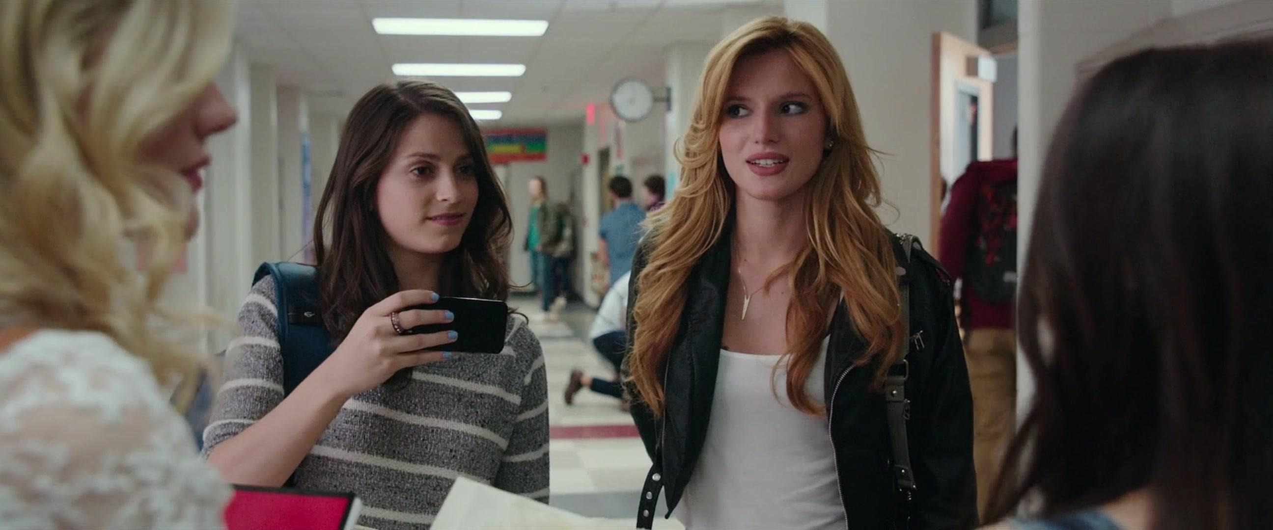 BellaScenes_TheDuff_BTD_0209.jpg BellaScenes_TheDuff_BTD_0209.jpg