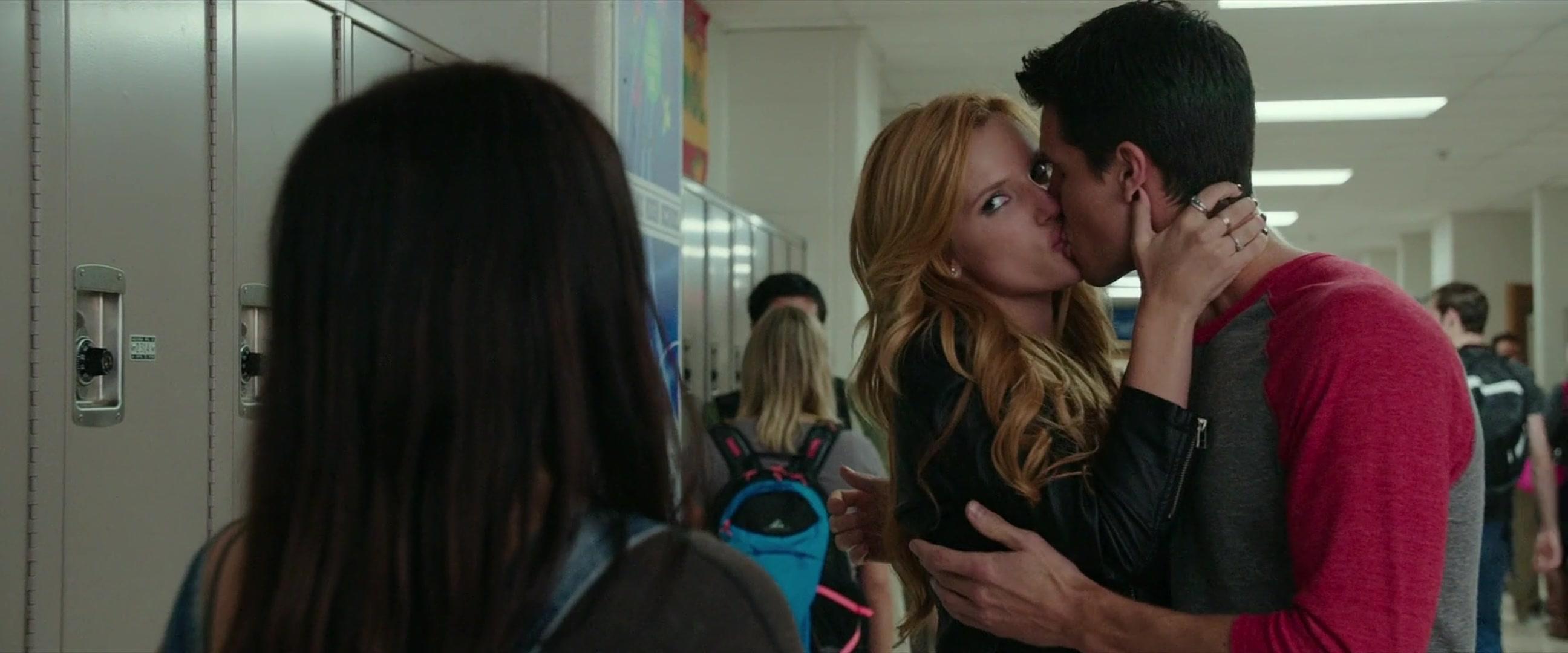 BellaScenes_TheDuff_BTD_0347.jpg BellaScenes_TheDuff_BTD_0347.jpg