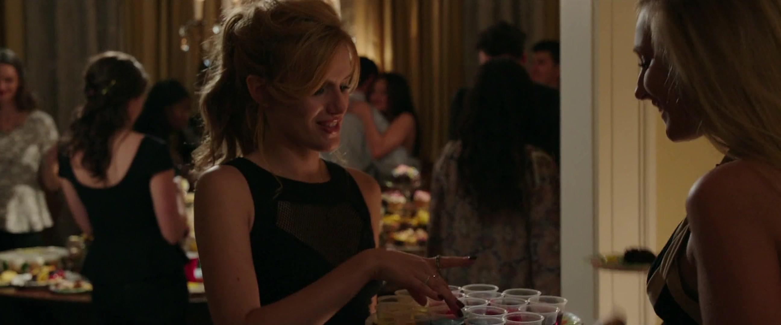 BellaScenes_TheDuff_BTD_0533.jpg BellaScenes_TheDuff_BTD_0533.jpg