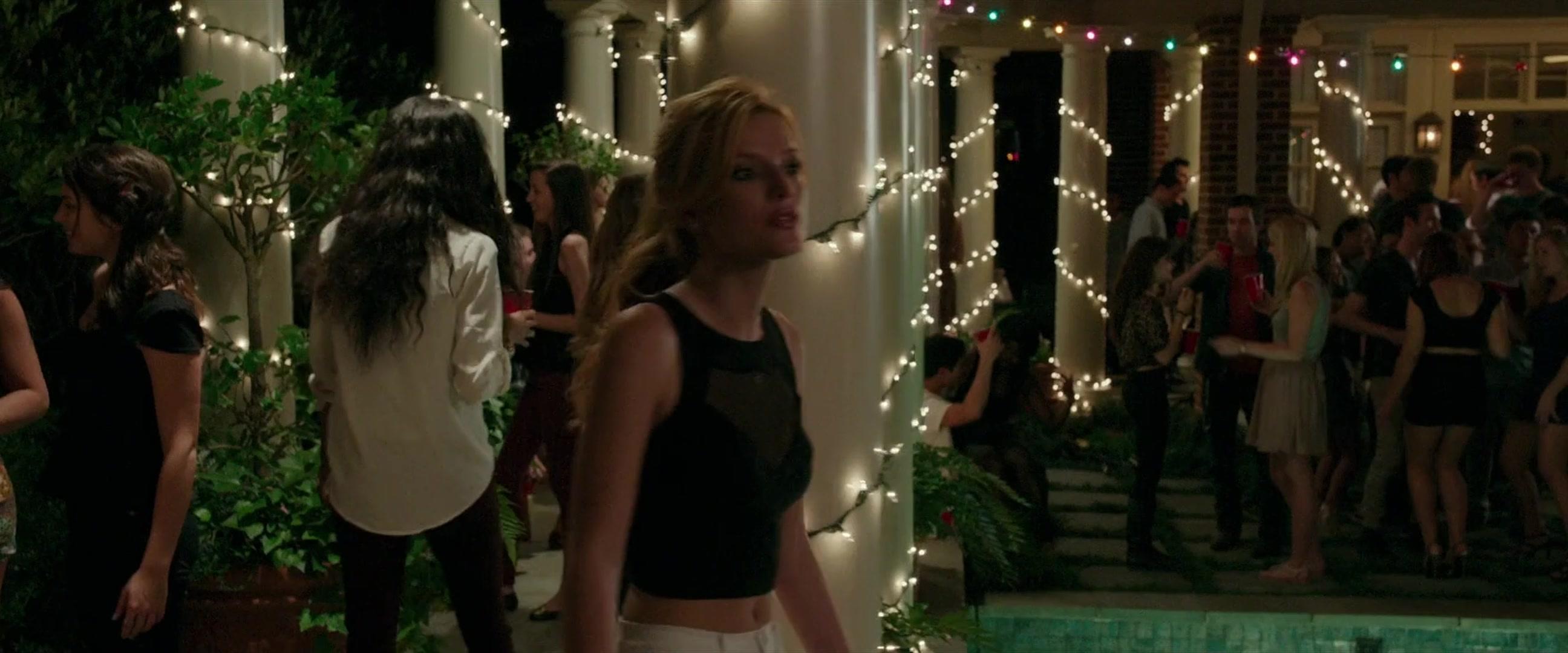 BellaScenes_TheDuff_BTD_0610.jpg BellaScenes_TheDuff_BTD_0610.jpg