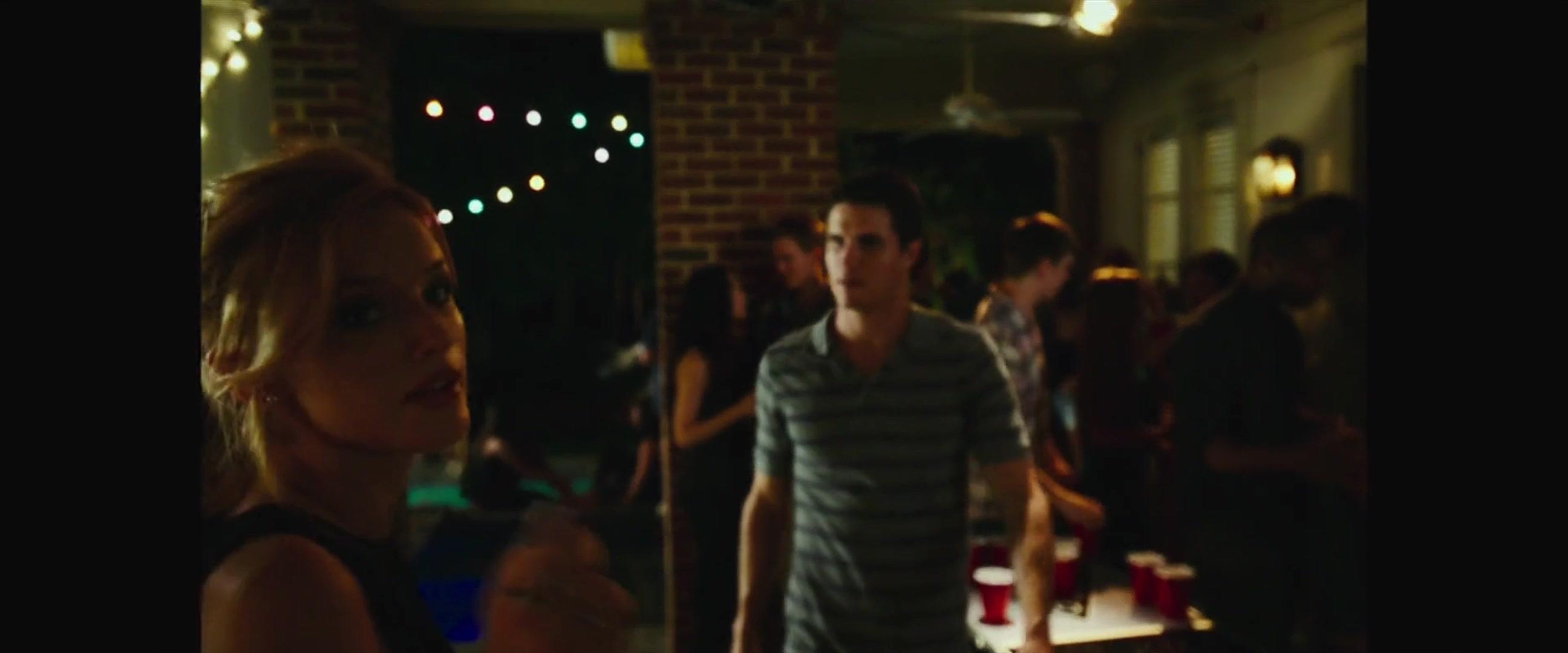 BellaScenes_TheDuff_BTD_0631.jpg BellaScenes_TheDuff_BTD_0631.jpg