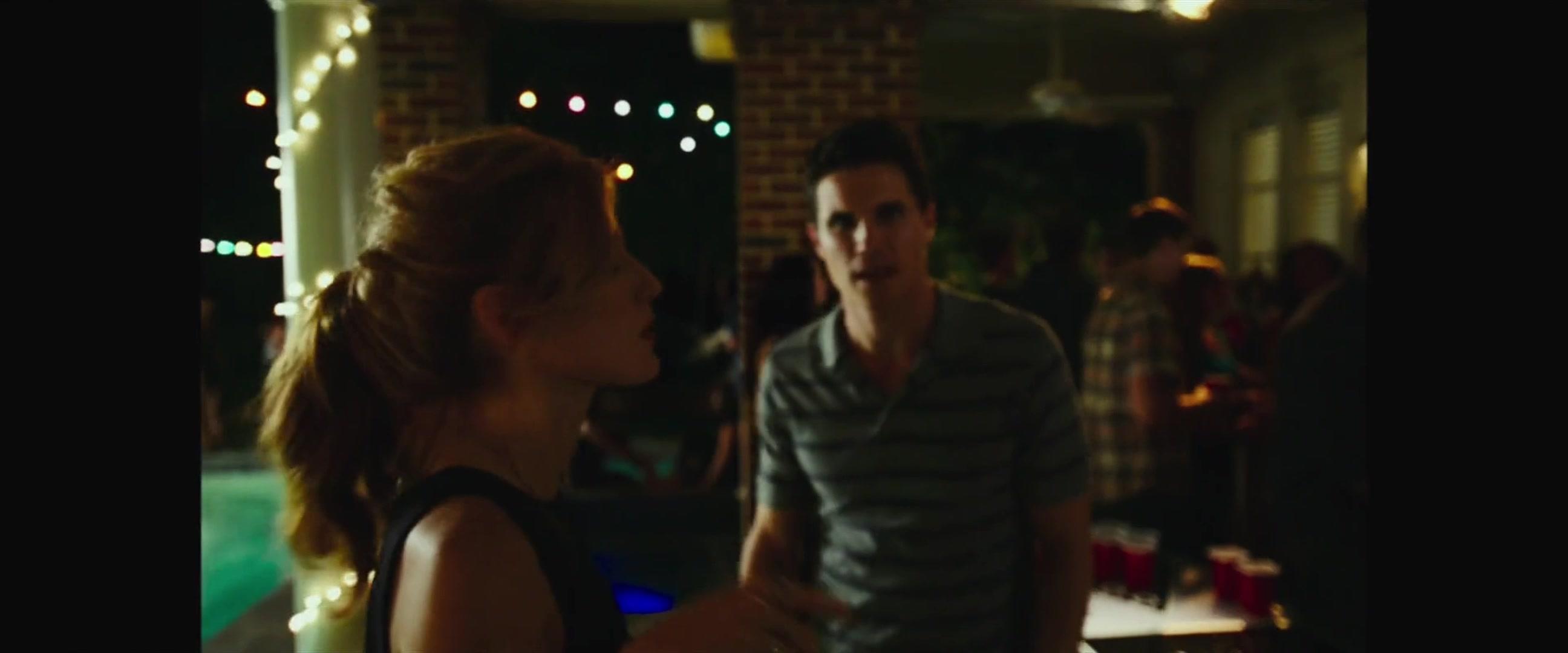 BellaScenes_TheDuff_BTD_0637.jpg BellaScenes_TheDuff_BTD_0637.jpg