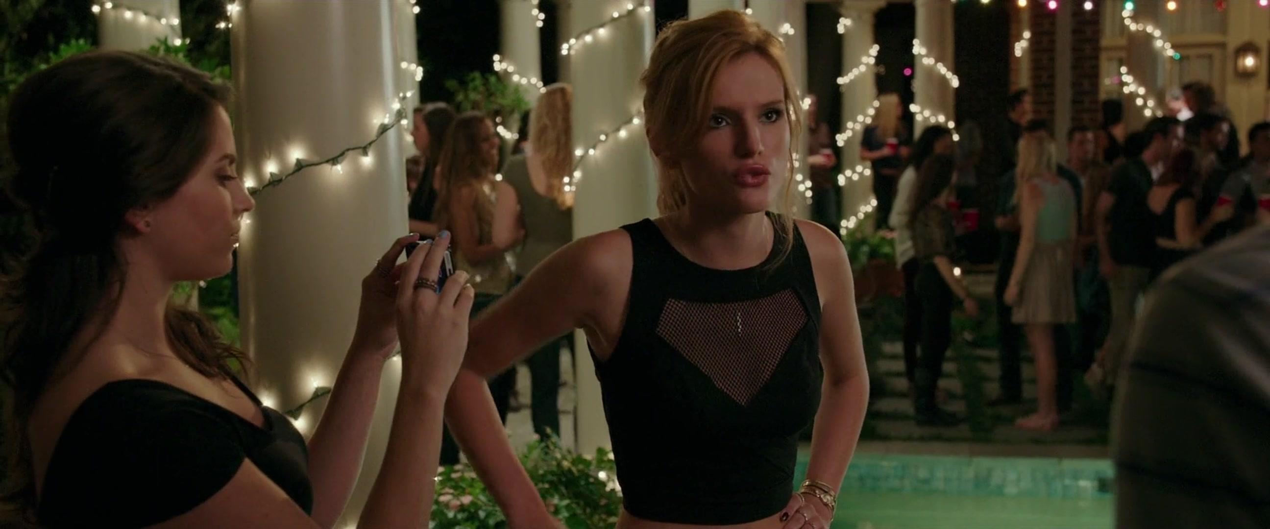BellaScenes_TheDuff_BTD_0681.jpg BellaScenes_TheDuff_BTD_0681.jpg