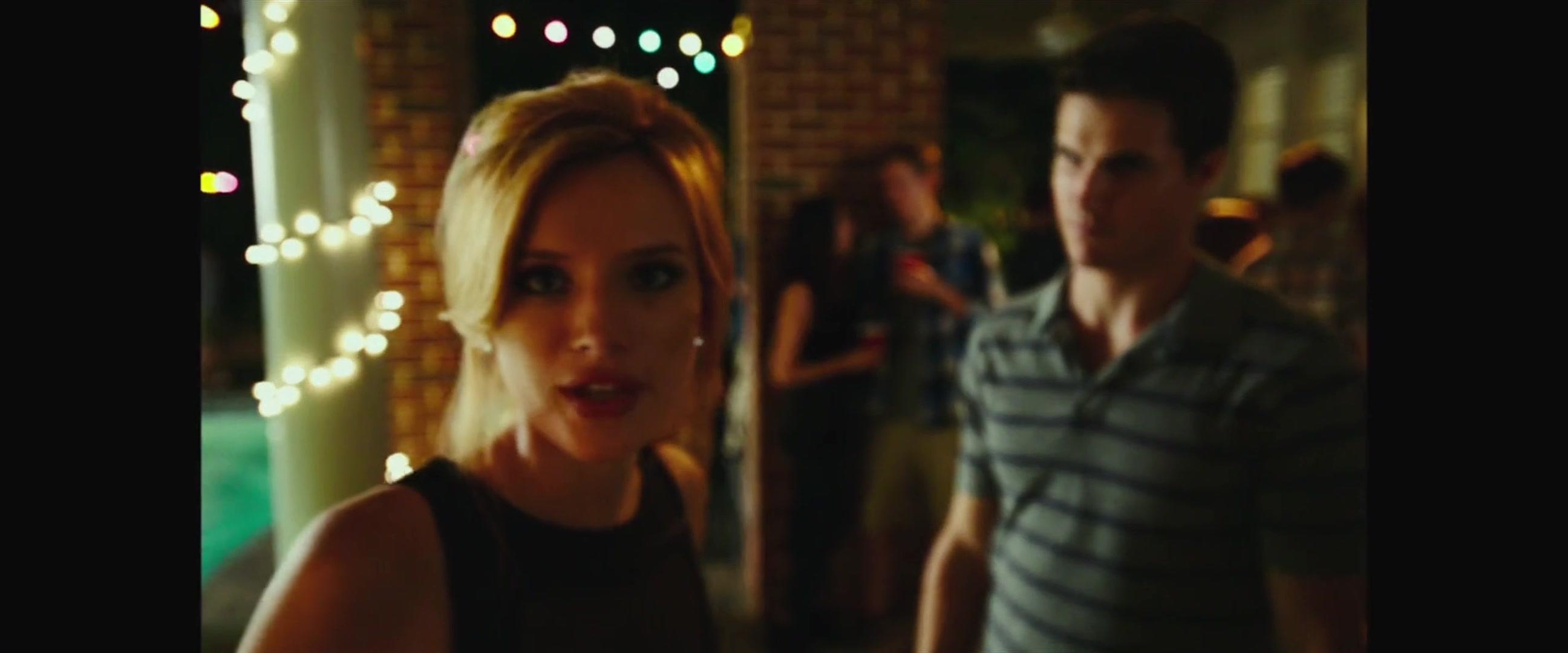 BellaScenes_TheDuff_BTD_0715.jpg BellaScenes_TheDuff_BTD_0715.jpg