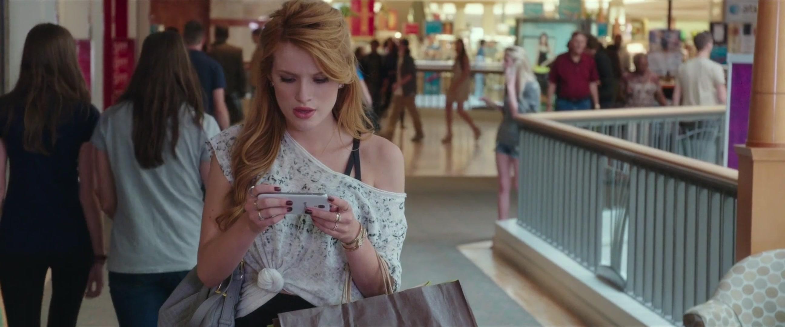 BellaScenes_TheDuff_BTD_0917.jpg BellaScenes_TheDuff_BTD_0917.jpg