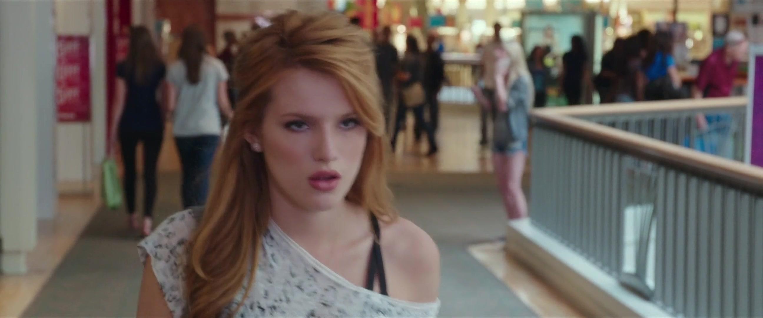 BellaScenes_TheDuff_BTD_0952.jpg BellaScenes_TheDuff_BTD_0952.jpg