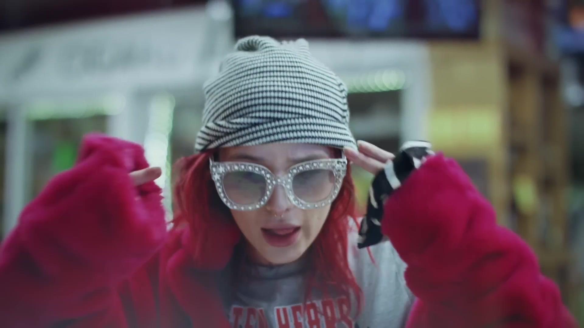 Bella_BTCH_MBELLATHORNE_MV_BTD_040.jpg