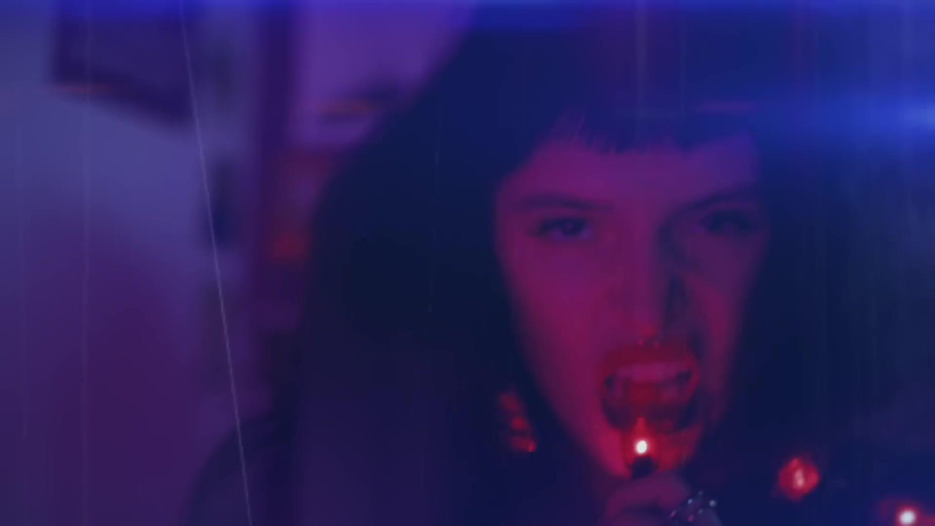 Bella_BTCH_MBELLATHORNE_MV_BTD_204.jpg