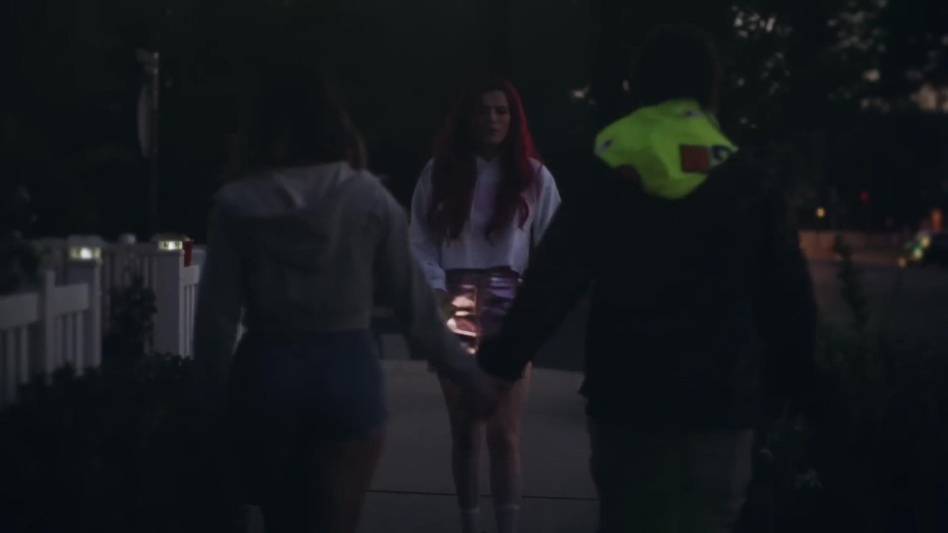 Bella_BTCH_MBELLATHORNE_MV_BTD_332.jpg