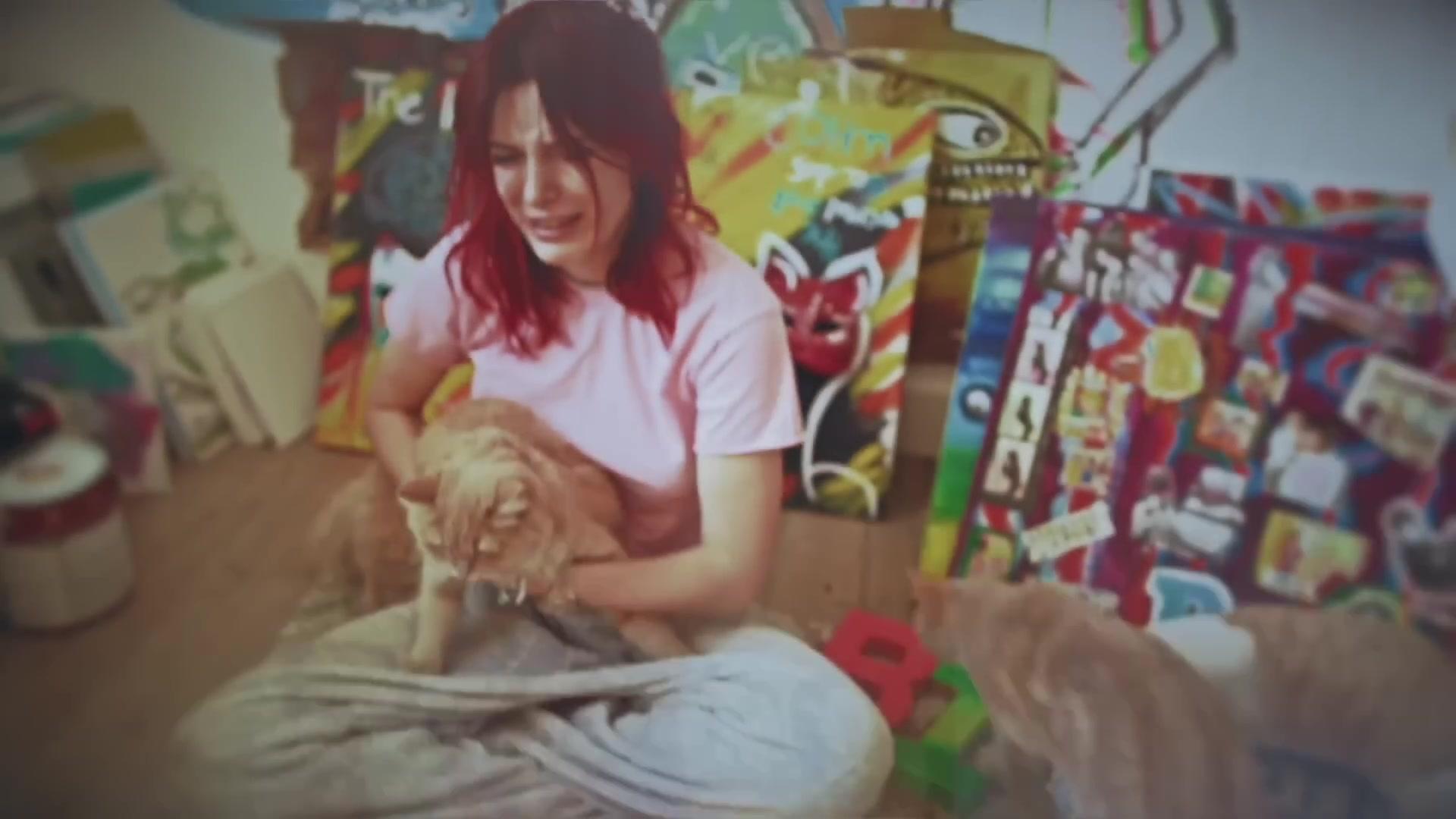 Bella_BTCH_MBELLATHORNE_MV_BTD_437.jpg Bella_BTCH_MBELLATHORNE_MV_BTD_437.jpg
