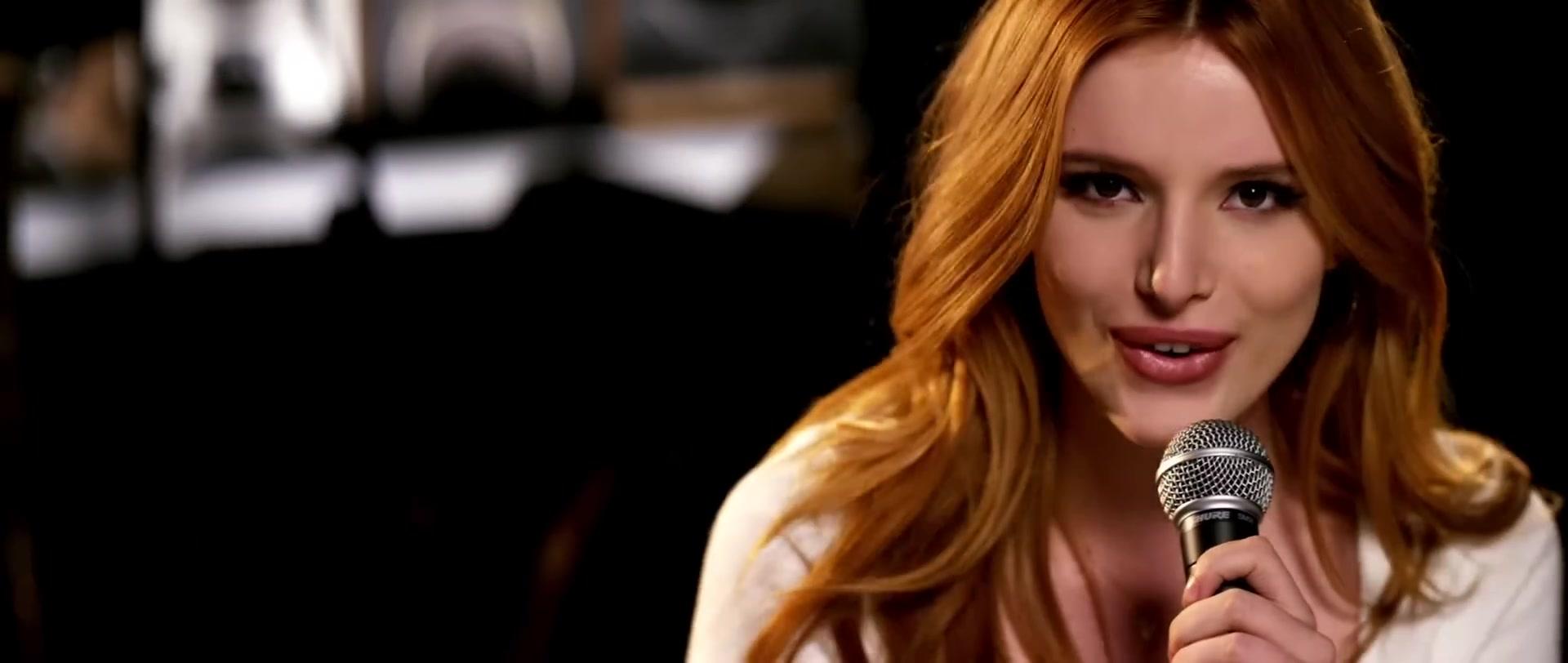 Bella_BurnSoBright_MV_MidnightSun_BTD_181.jpg