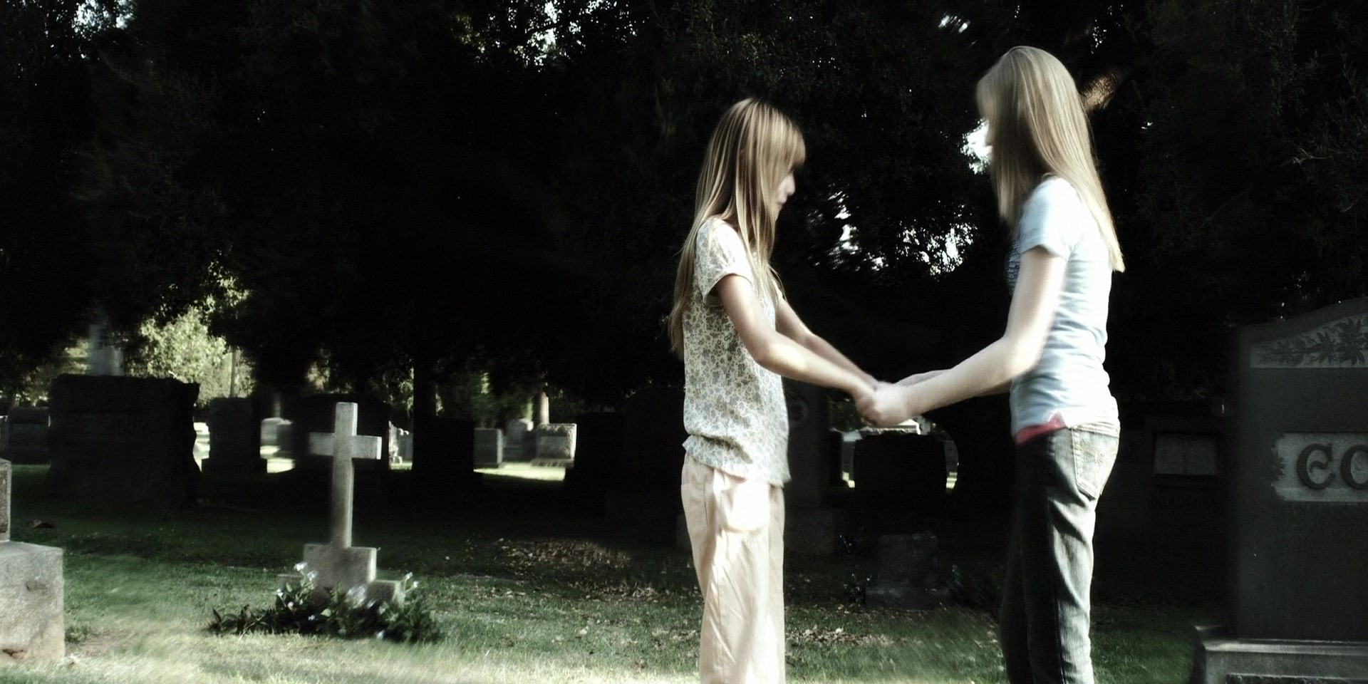 Forget_Me_Not_2009_1080p_BTD_002766.jpg