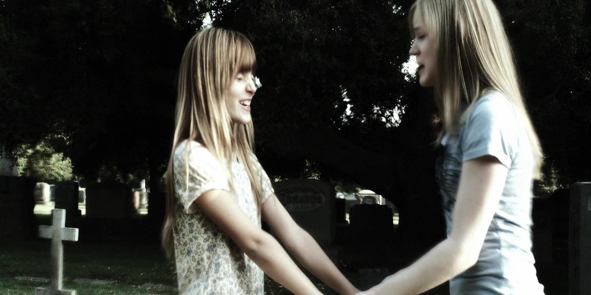 Forget_Me_Not_2009_1080p_BTD_002774.jpg Forget_Me_Not_2009_1080p_BTD_002774.jpg