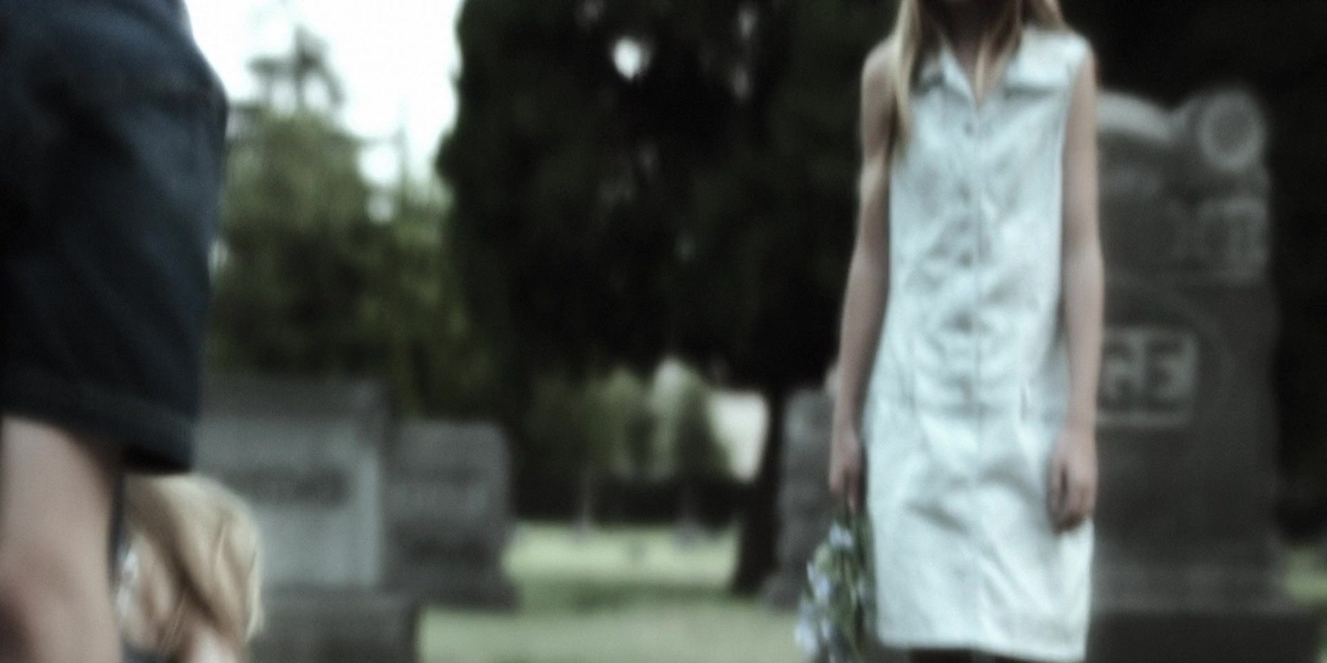 Forget_Me_Not_2009_1080p_BTD_005289.jpg Forget_Me_Not_2009_1080p_BTD_005289.jpg
