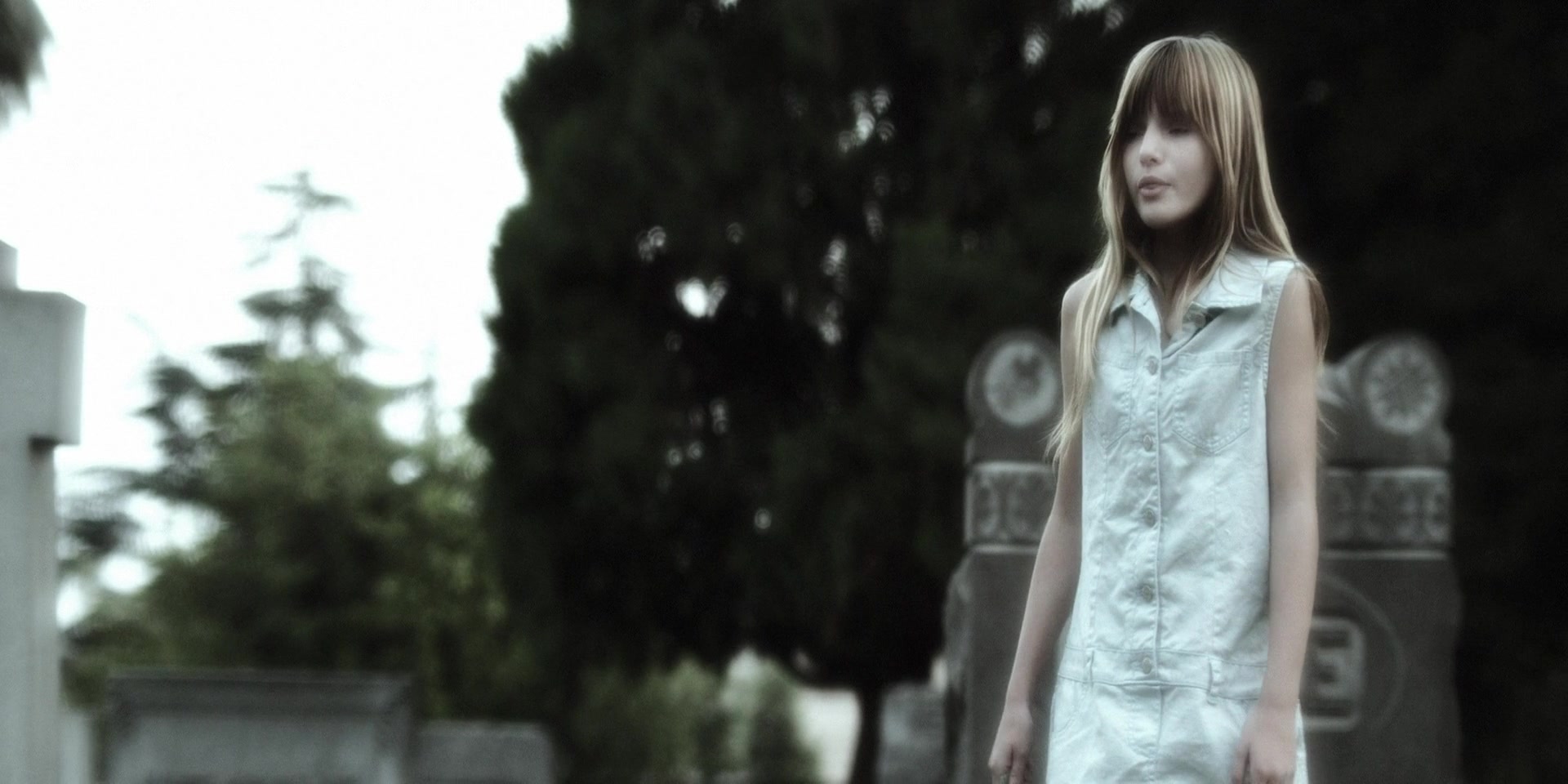 Forget_Me_Not_2009_1080p_BTD_005299.jpg Forget_Me_Not_2009_1080p_BTD_005299.jpg