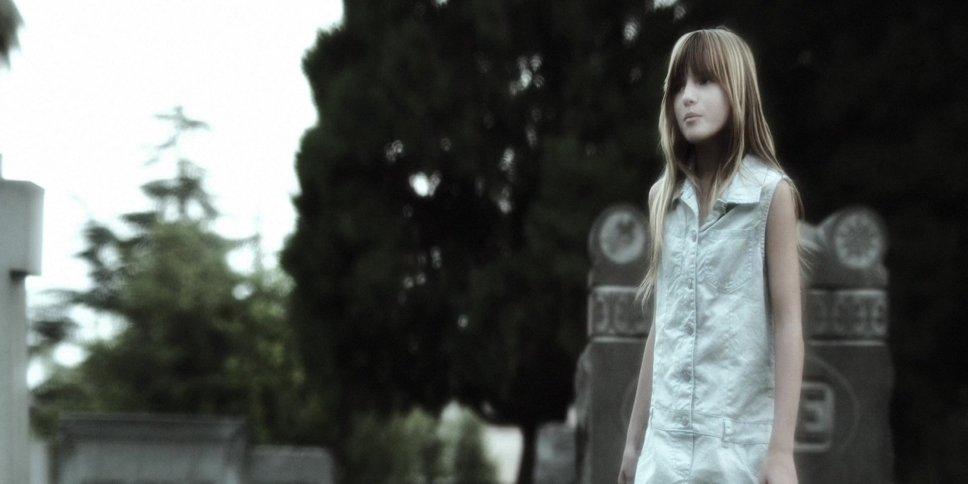 Forget_Me_Not_2009_1080p_BTD_005302.jpg Forget_Me_Not_2009_1080p_BTD_005302.jpg