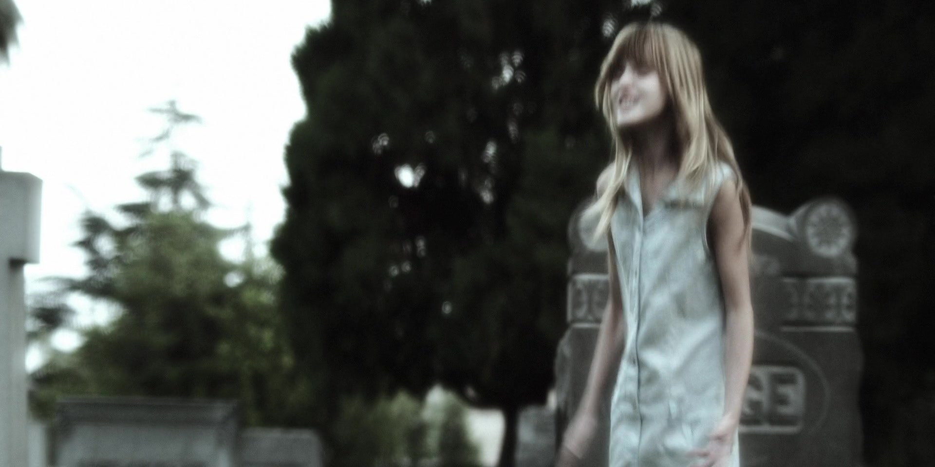 Forget_Me_Not_2009_1080p_BTD_005314.jpg Forget_Me_Not_2009_1080p_BTD_005314.jpg