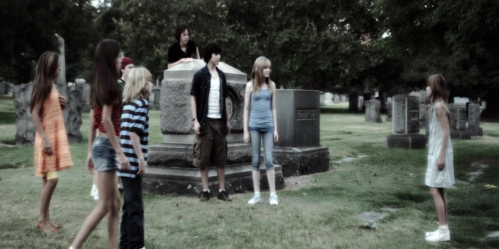 Forget_Me_Not_2009_1080p_BTD_005333.jpg Forget_Me_Not_2009_1080p_BTD_005333.jpg