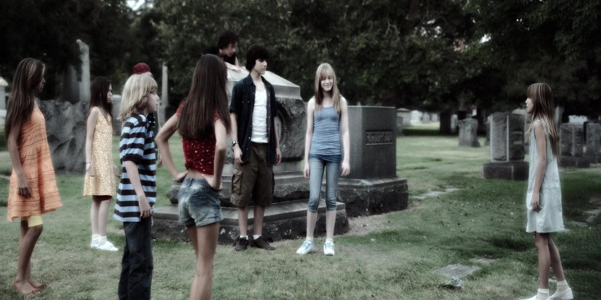 Forget_Me_Not_2009_1080p_BTD_005339.jpg