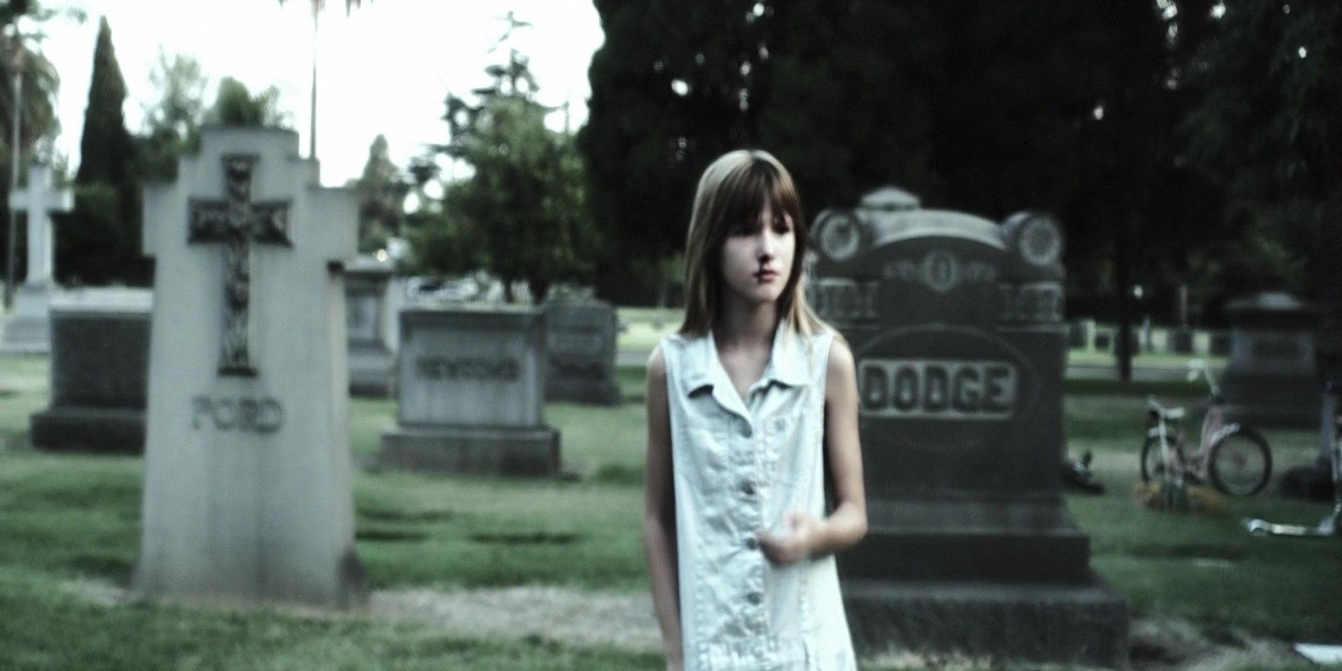 Forget_Me_Not_2009_1080p_BTD_005361.jpg Forget_Me_Not_2009_1080p_BTD_005361.jpg