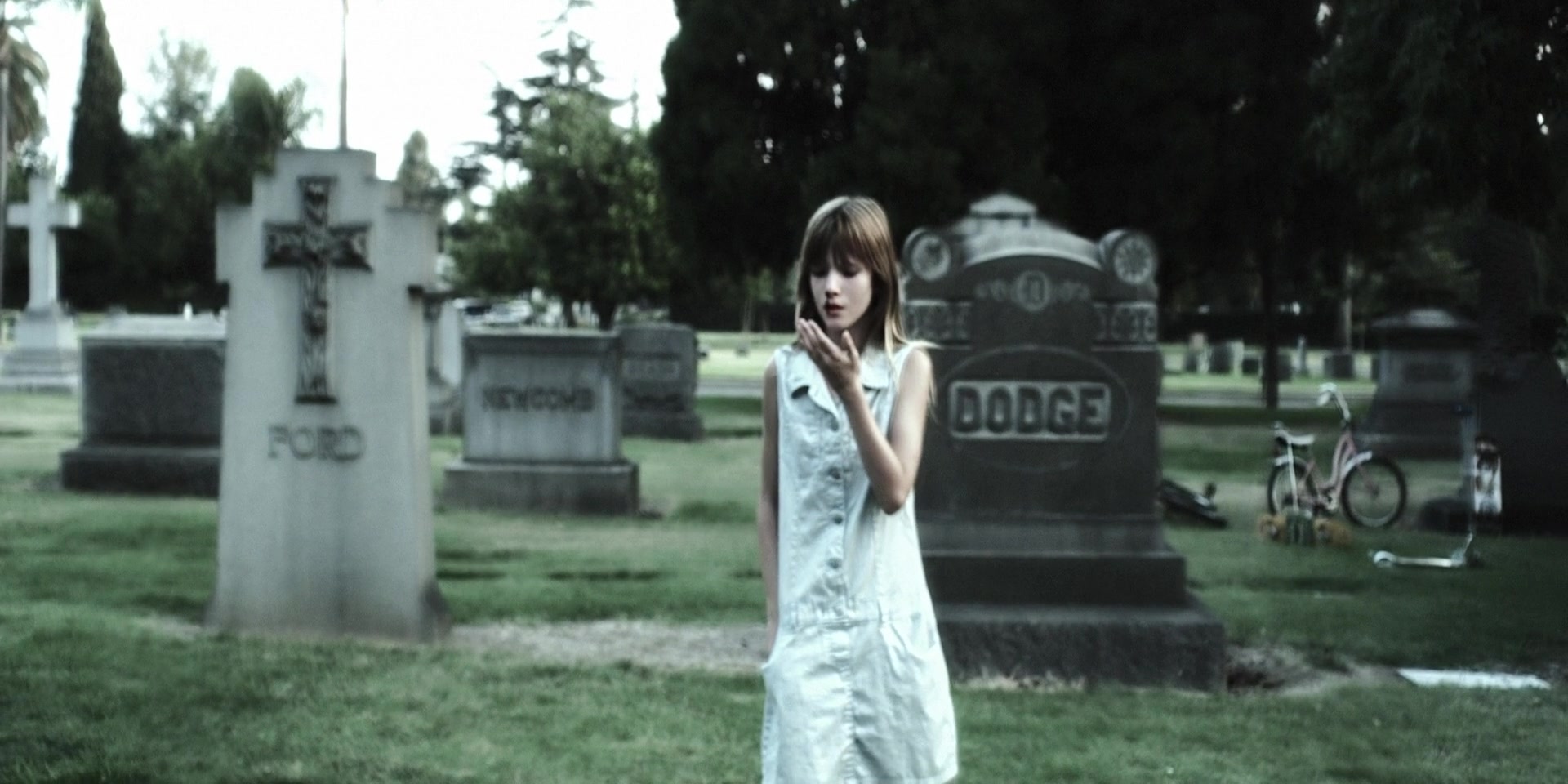Forget_Me_Not_2009_1080p_BTD_005365.jpg