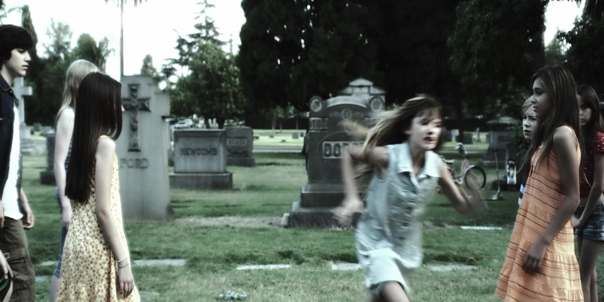 Forget_Me_Not_2009_1080p_BTD_005373.jpg Forget_Me_Not_2009_1080p_BTD_005373.jpg