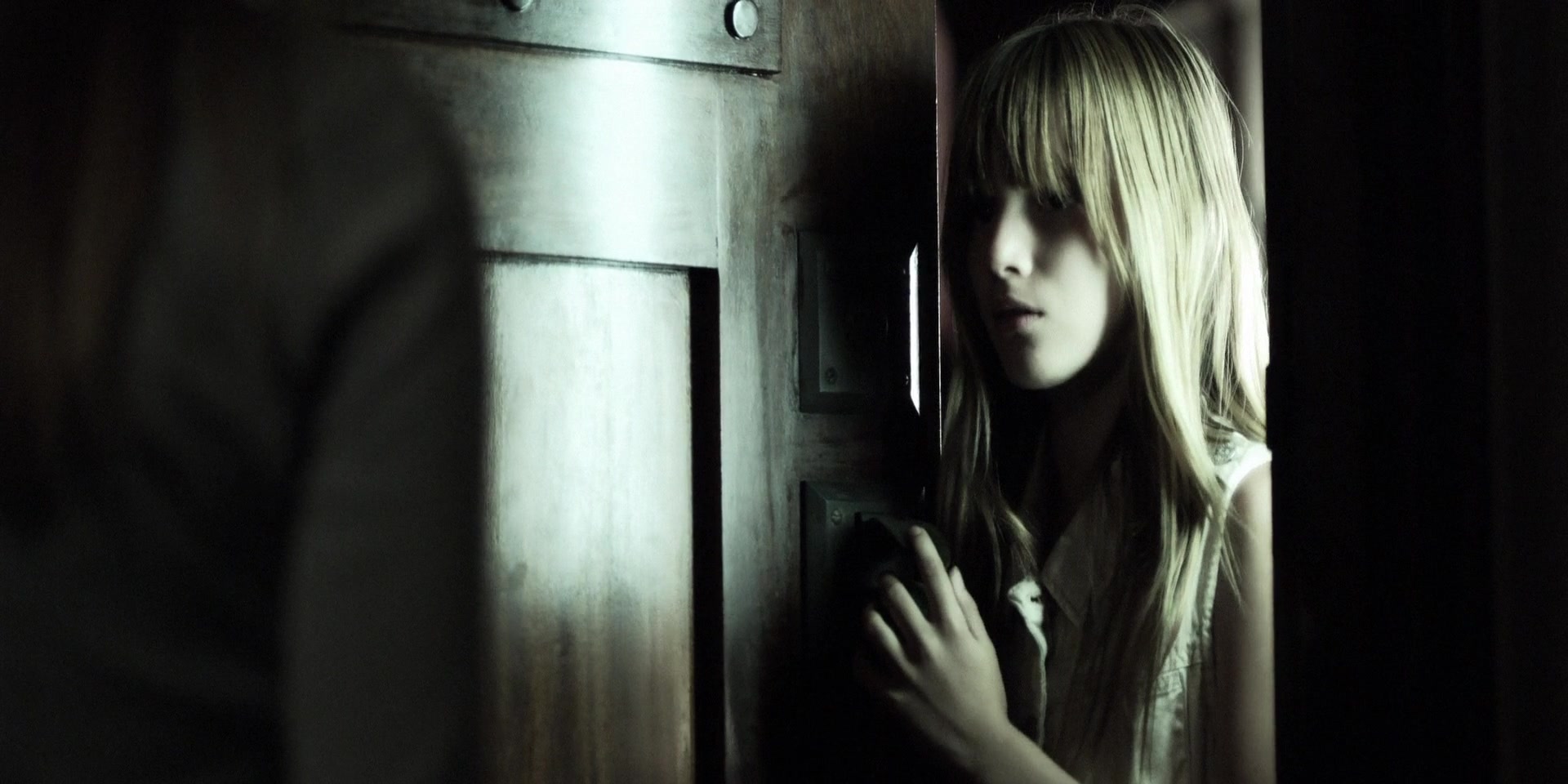Forget_Me_Not_2009_1080p_BTD_012423.jpg