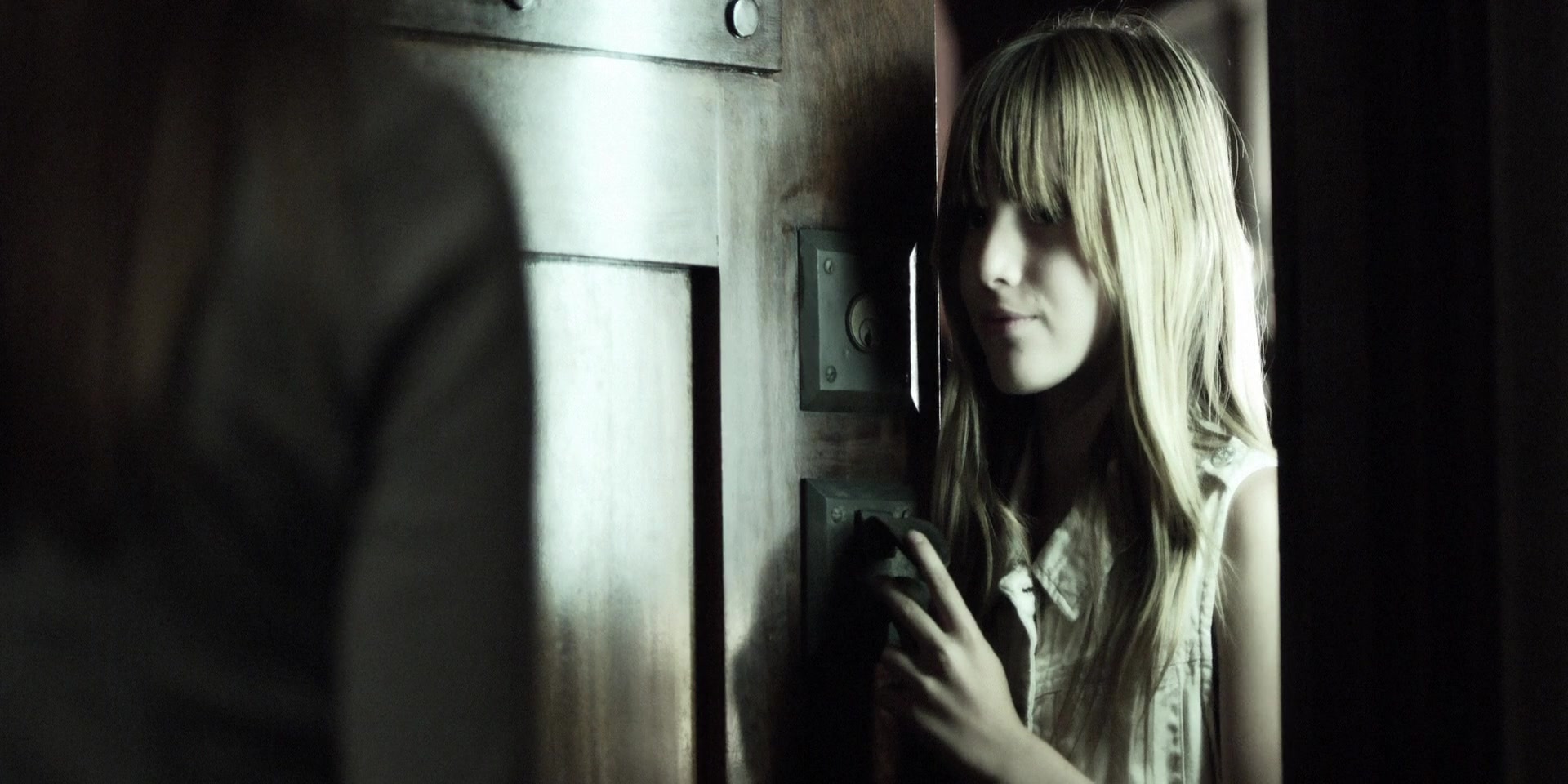 Forget_Me_Not_2009_1080p_BTD_012432.jpg Forget_Me_Not_2009_1080p_BTD_012432.jpg