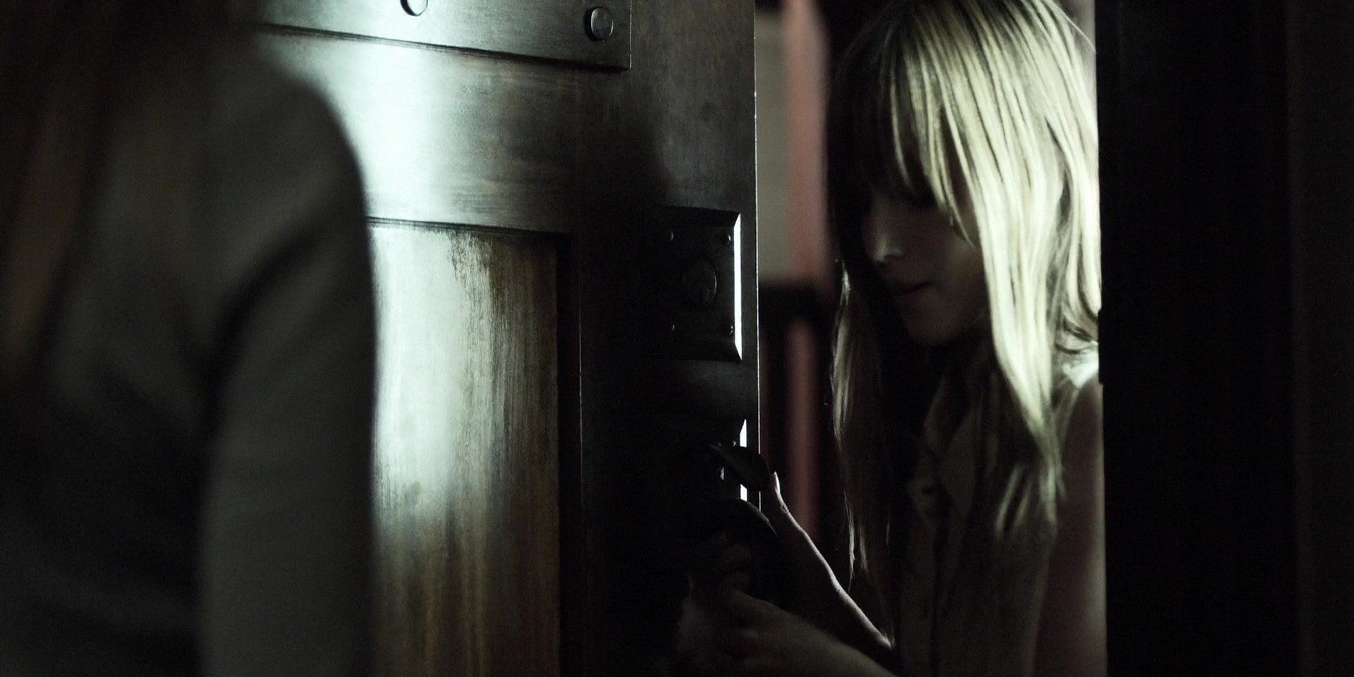 Forget_Me_Not_2009_1080p_BTD_012440.jpg Forget_Me_Not_2009_1080p_BTD_012440.jpg