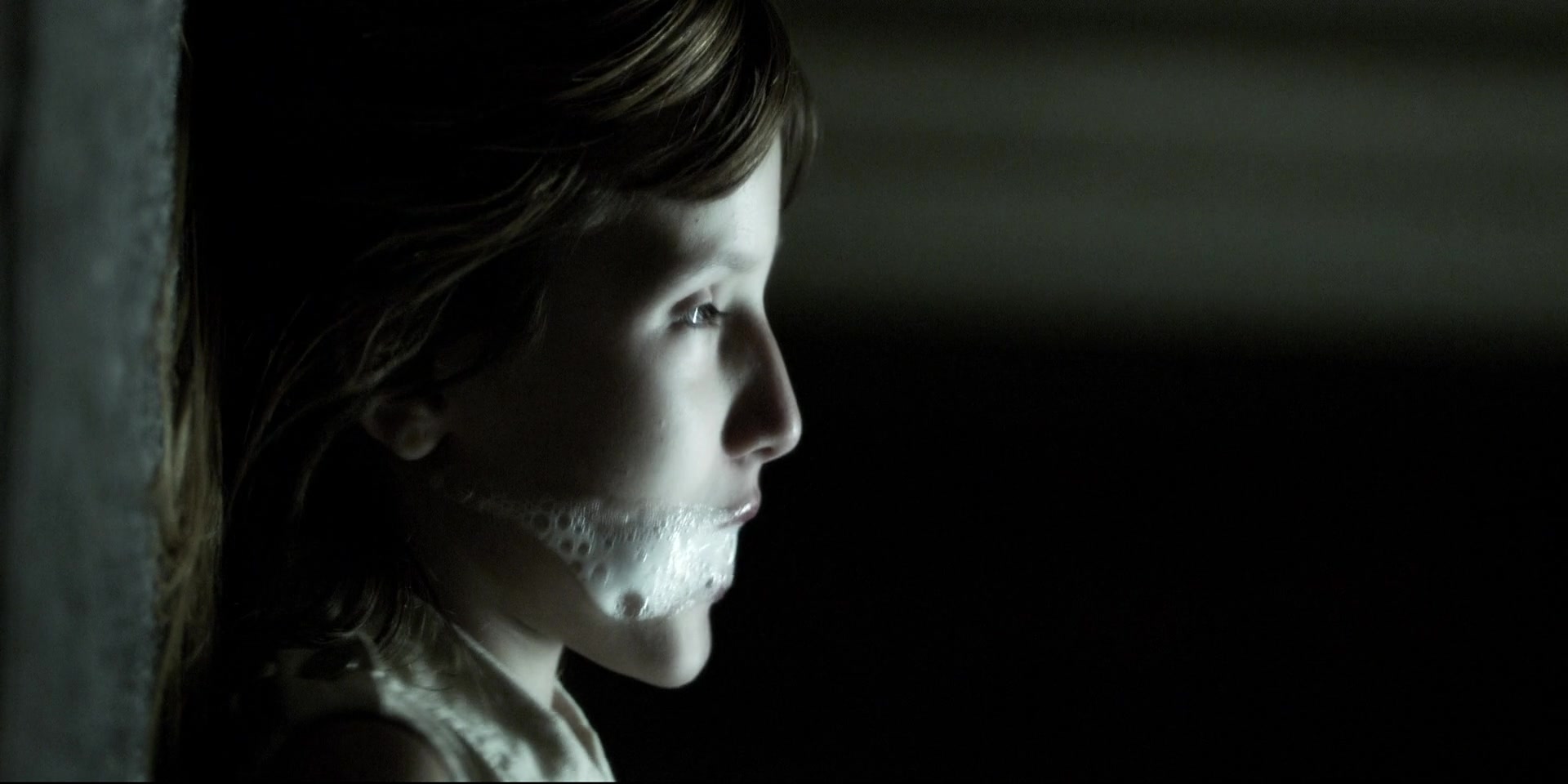 Forget_Me_Not_2009_1080p_BTD_012667.jpg