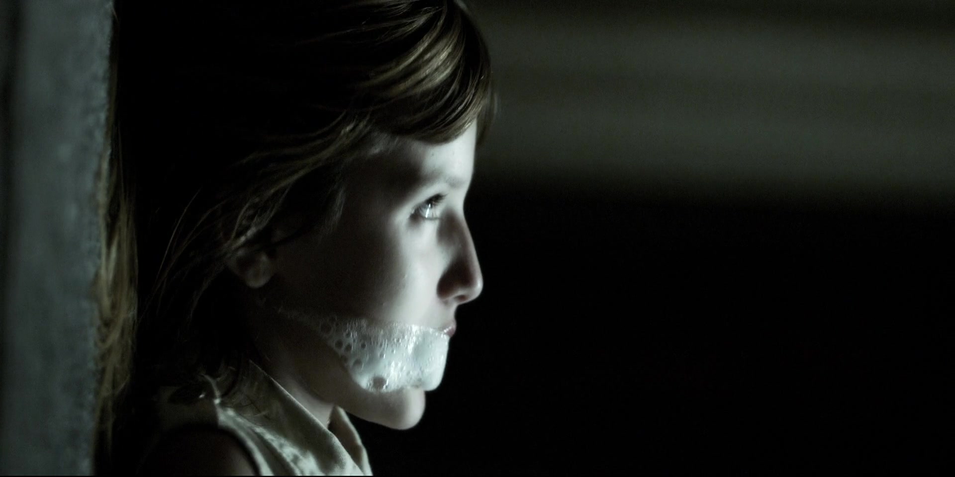 Forget_Me_Not_2009_1080p_BTD_012669.jpg