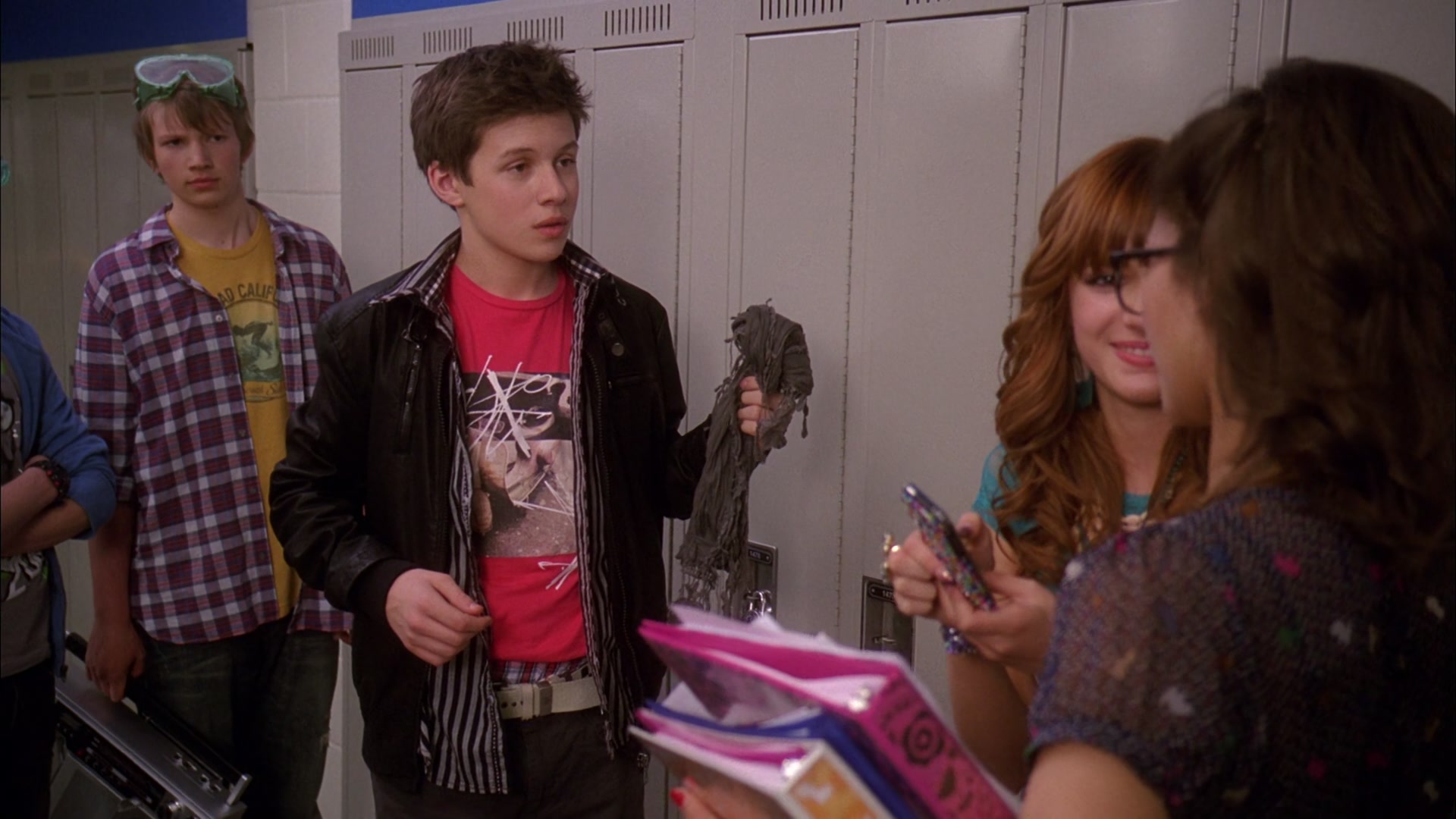 Frenemies_2012_1080p_BTD_001979.jpg