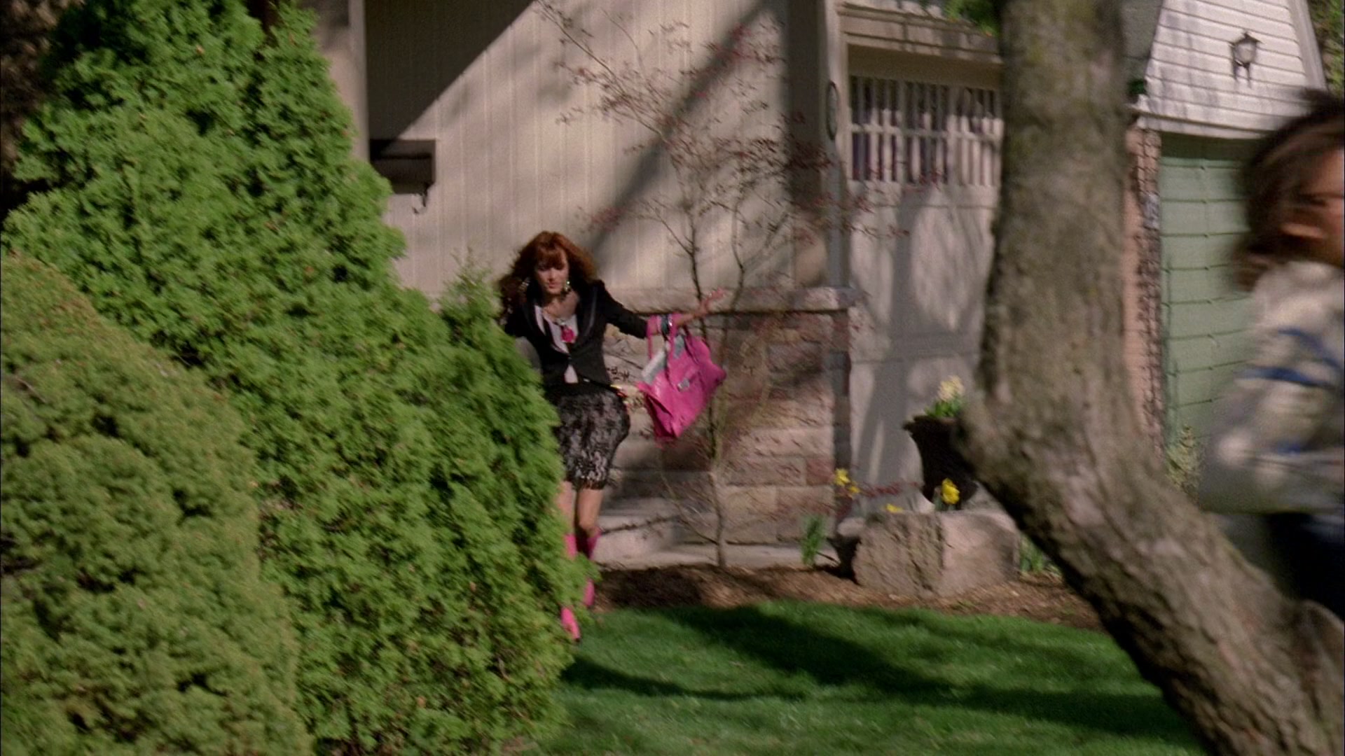 Frenemies_2012_1080p_BTD_003966.jpg Frenemies_2012_1080p_BTD_003966.jpg