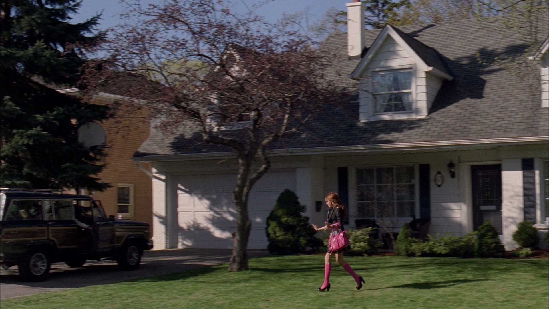 Frenemies_2012_1080p_BTD_003973.jpg Frenemies_2012_1080p_BTD_003973.jpg