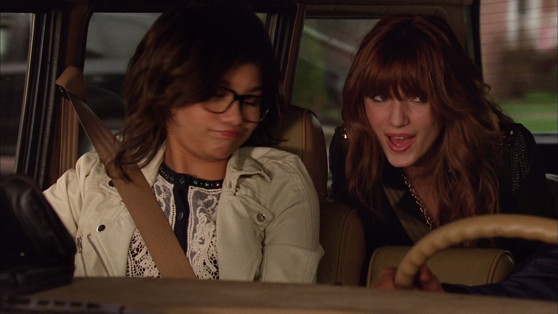 Frenemies_2012_1080p_BTD_004027.jpg