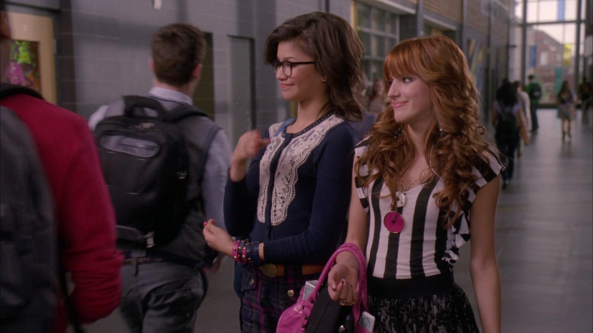 Frenemies_2012_1080p_BTD_004309.jpg Frenemies_2012_1080p_BTD_004309.jpg