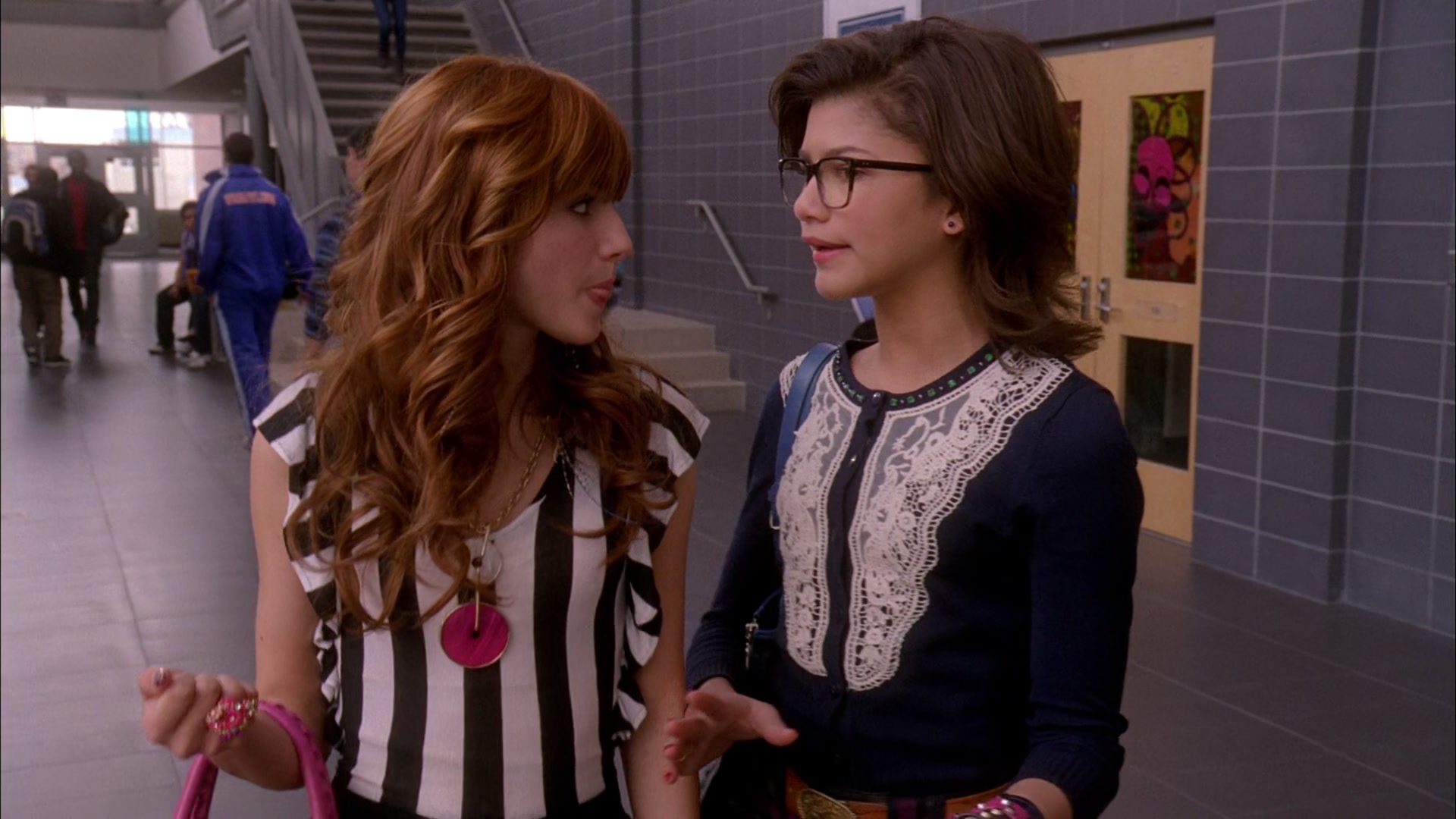 Frenemies_2012_1080p_BTD_004349.jpg