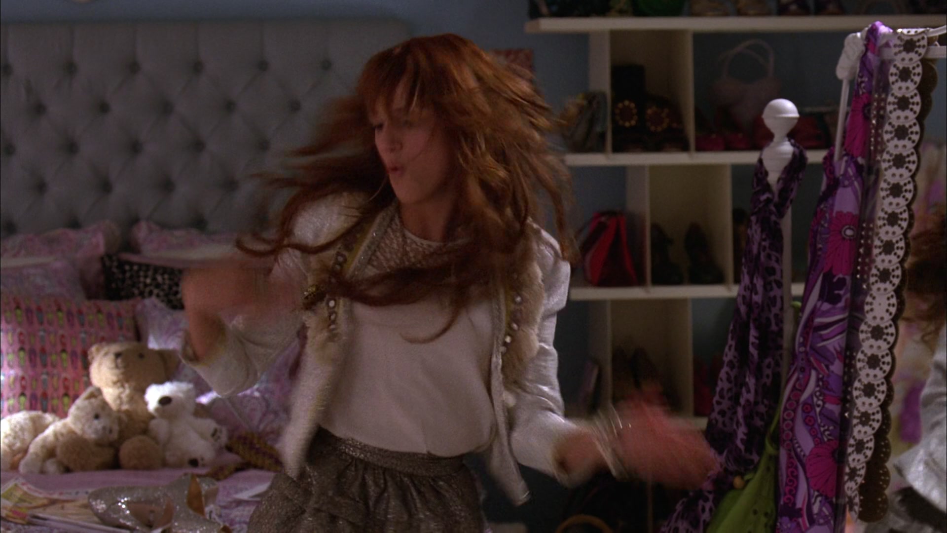 Frenemies_2012_1080p_BTD_004718.jpg