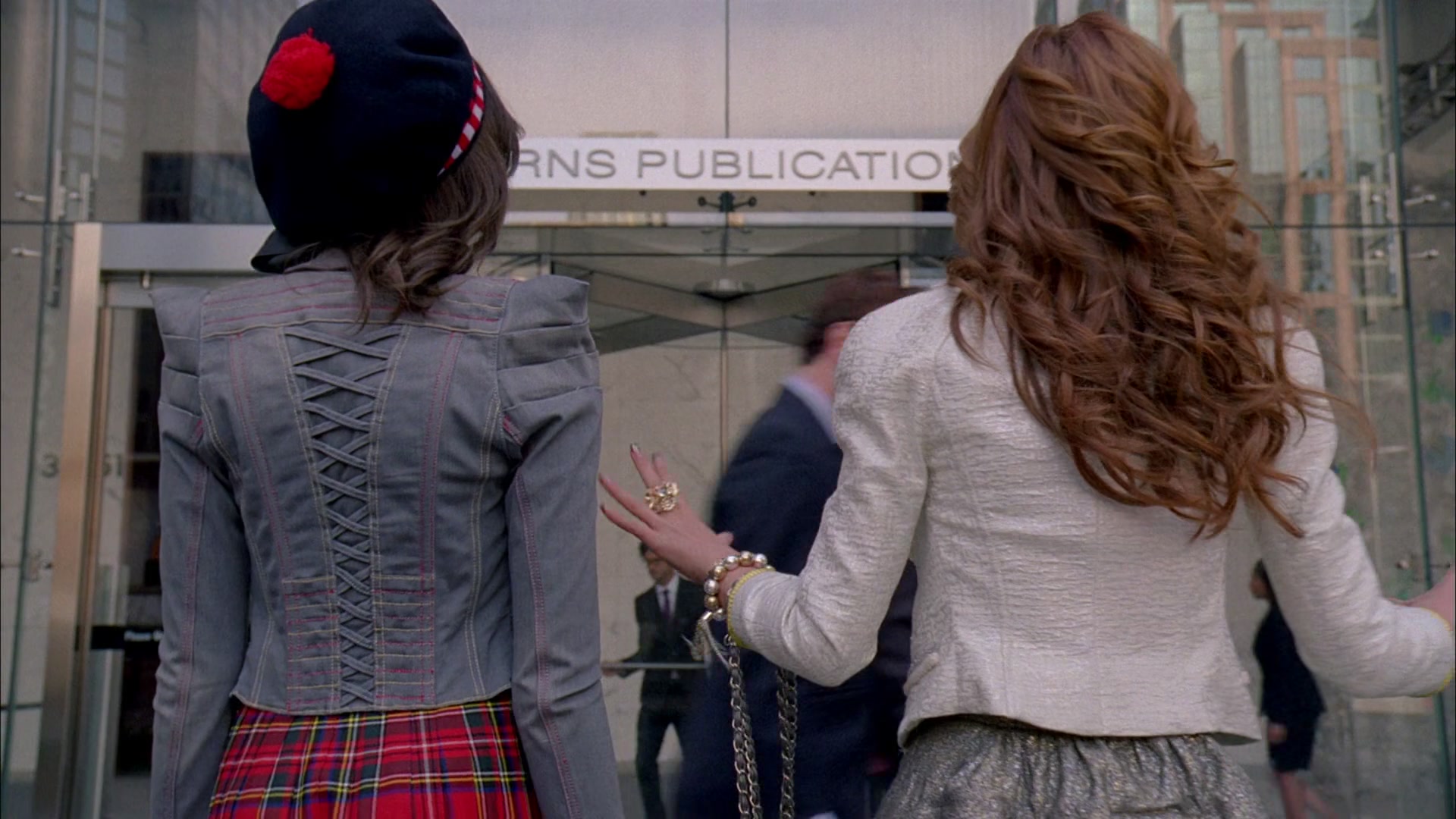 Frenemies_2012_1080p_BTD_004829.jpg Frenemies_2012_1080p_BTD_004829.jpg
