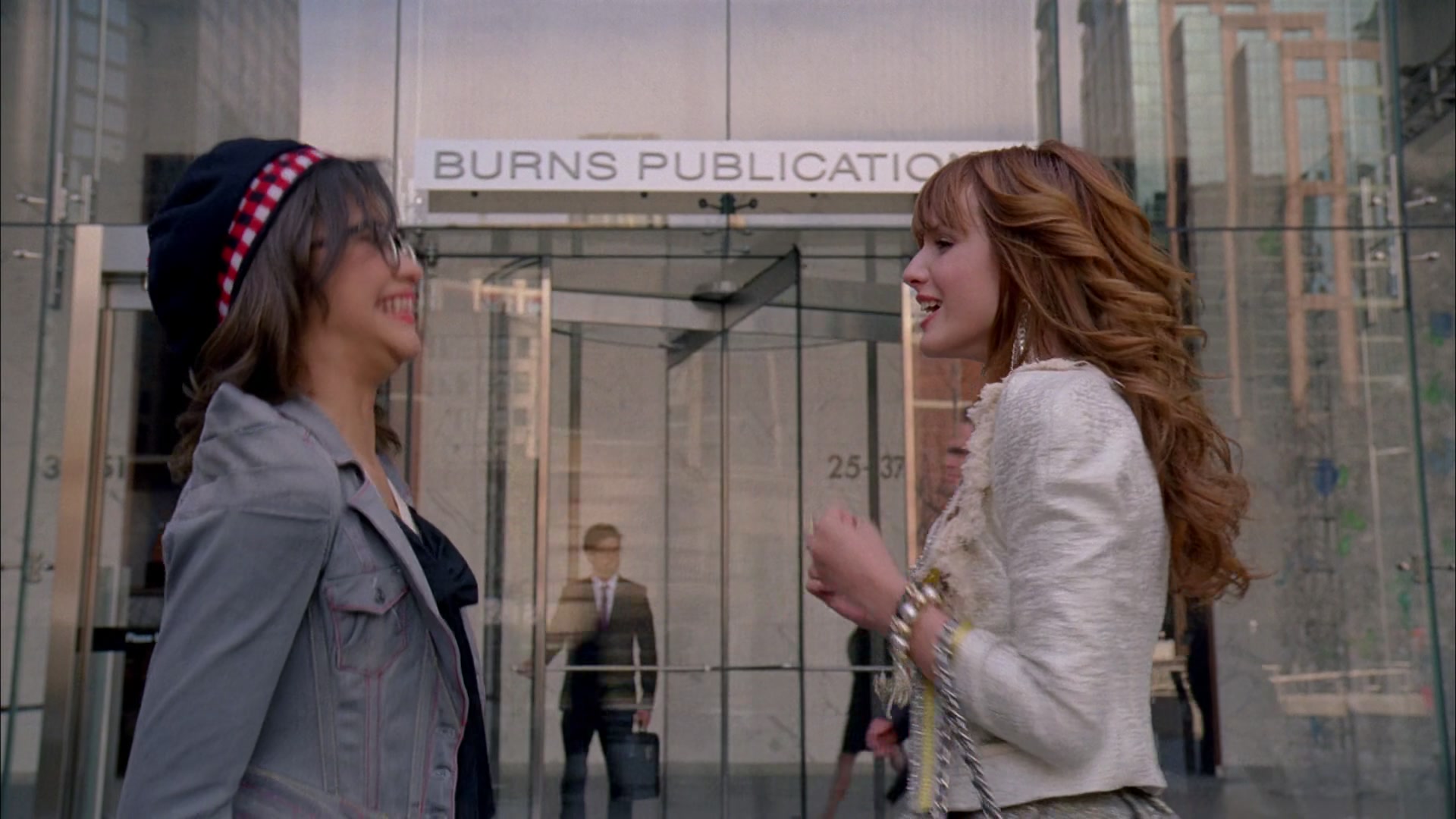 Frenemies_2012_1080p_BTD_004833.jpg