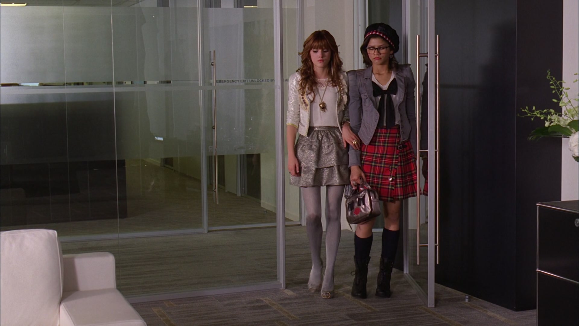 Frenemies_2012_1080p_BTD_004895.jpg