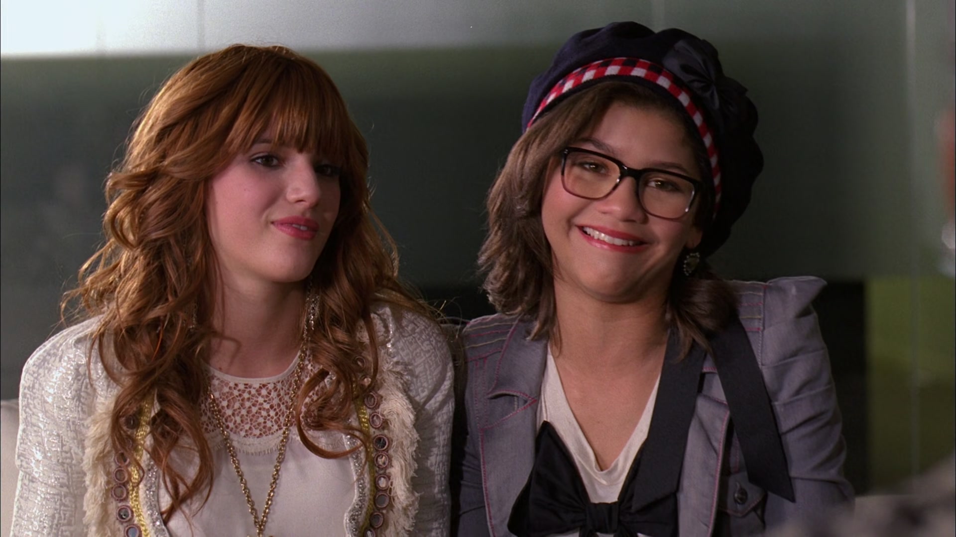Frenemies_2012_1080p_BTD_004978.jpg